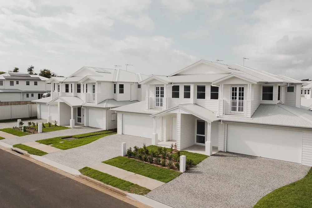 Hampton Shores: مشروع تاون هاوس ساحلي في Lake Cathie