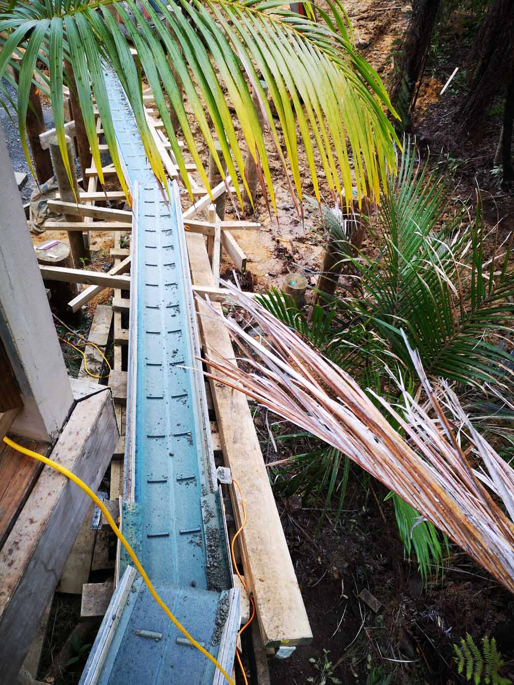 Paremoremo Swimming Pool and Retaining Wall Construction