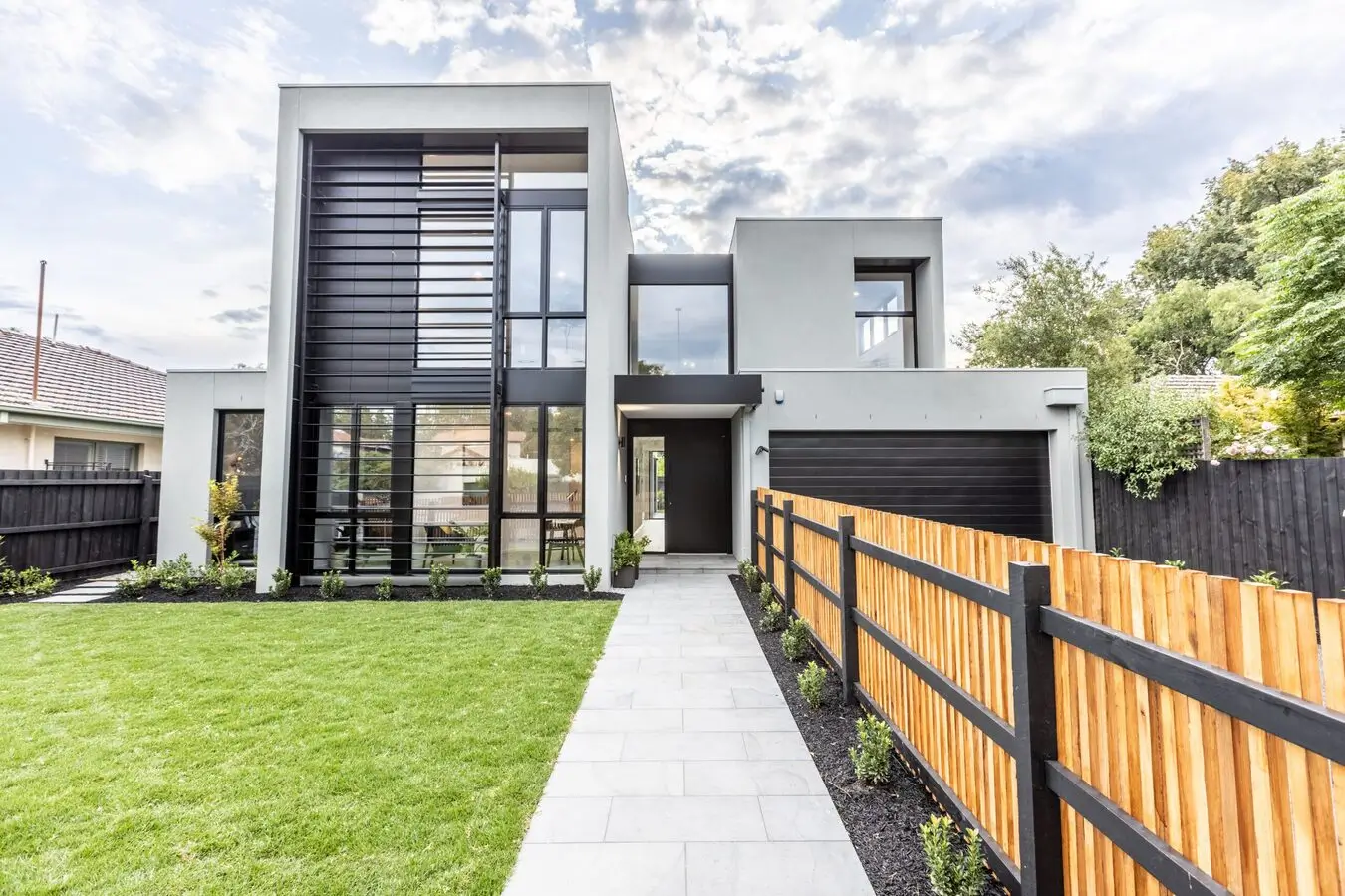 Mt Waverly 3 منازل صفية حديثة