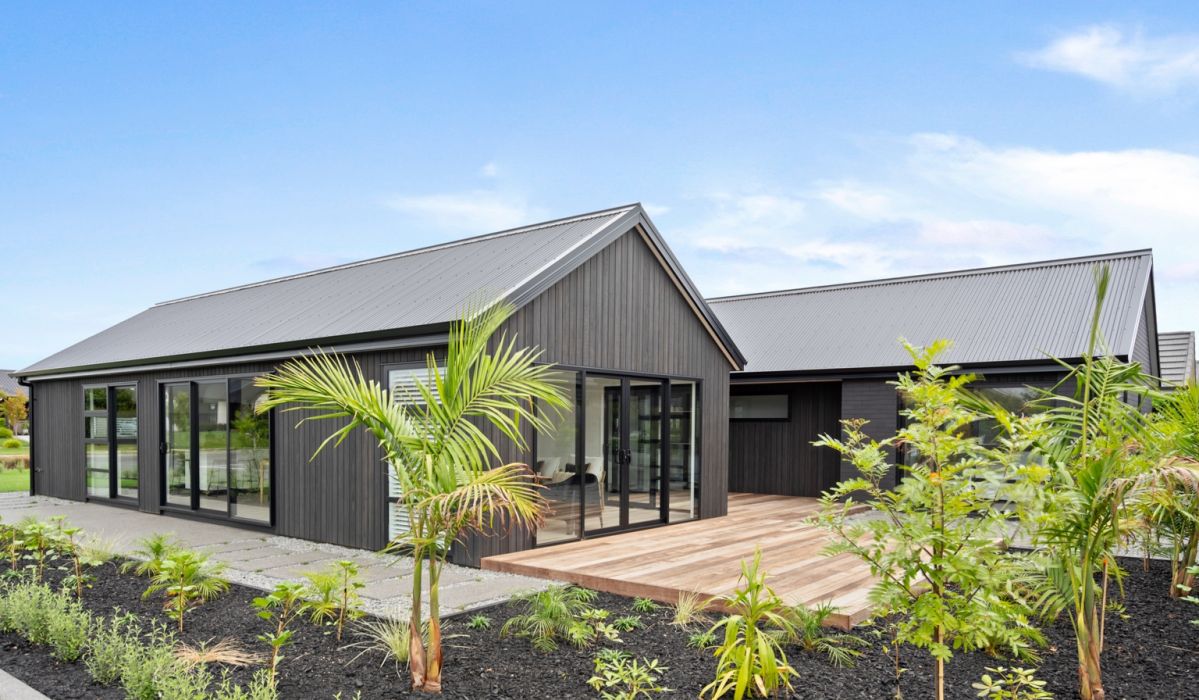 Cambridge Display Home, Modern Country Style Double Gable Residence