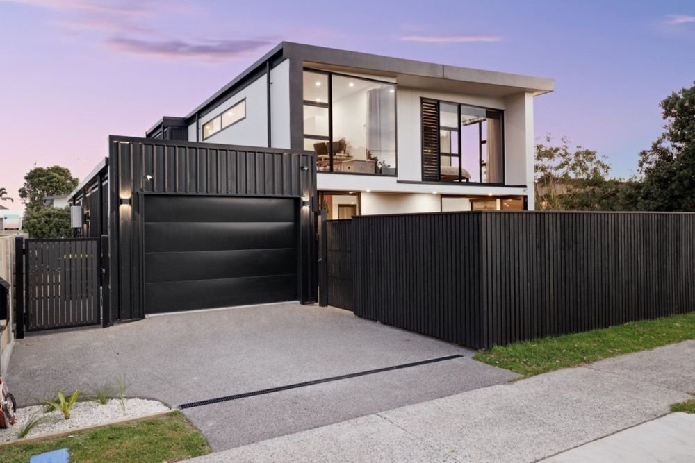 Custom new home at Papamoa Motiti Drive, Tauranga