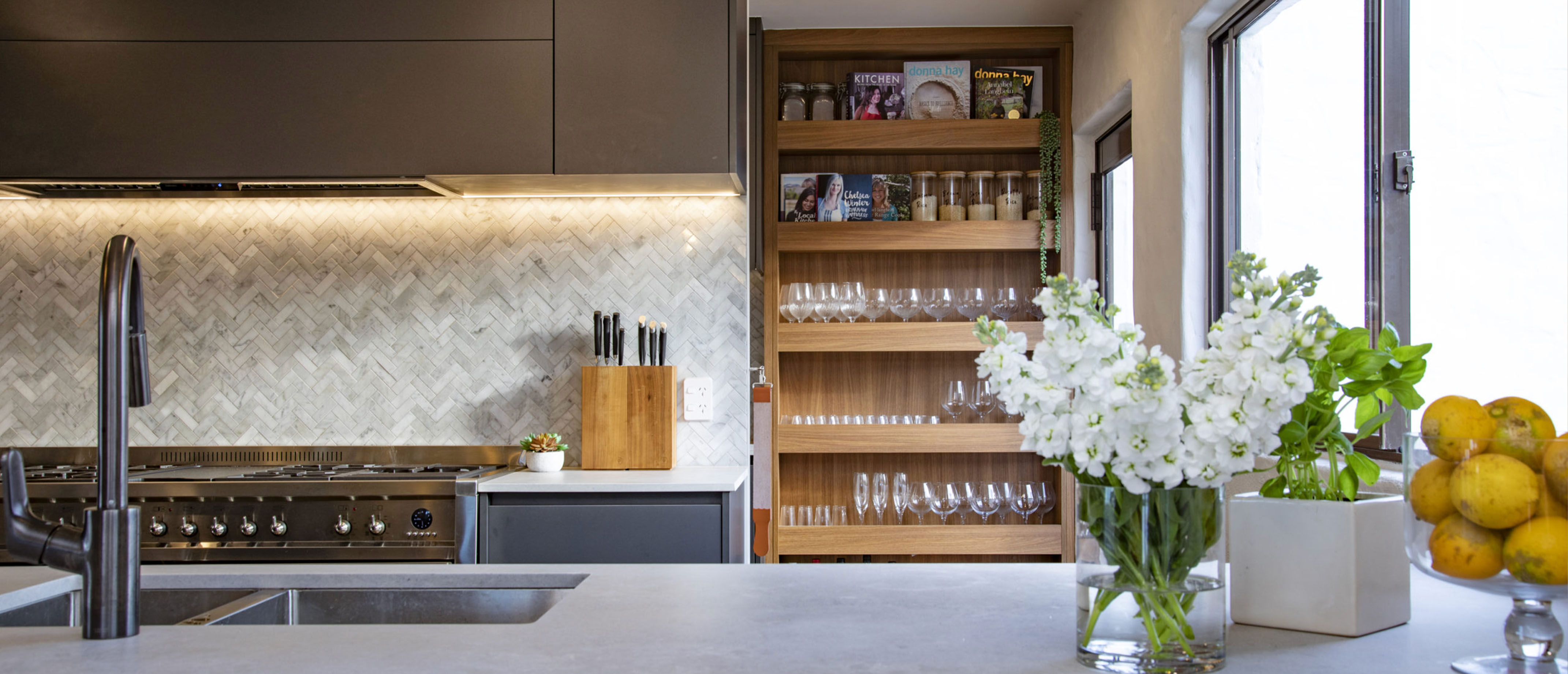 Laingholm Custom Kitchen
