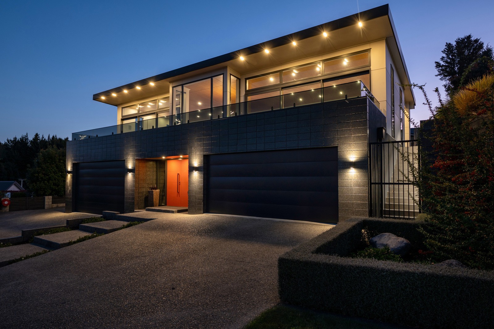Rotorua Landscape Residence on Steep Terrain