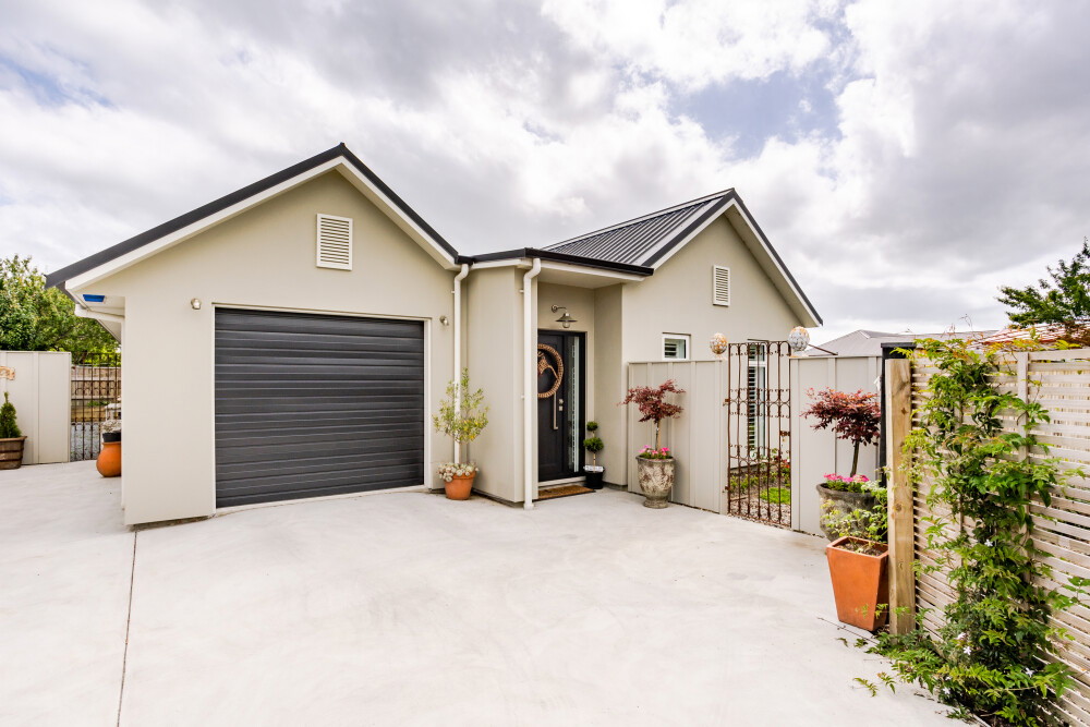 Martinborough Award-Winning Residence