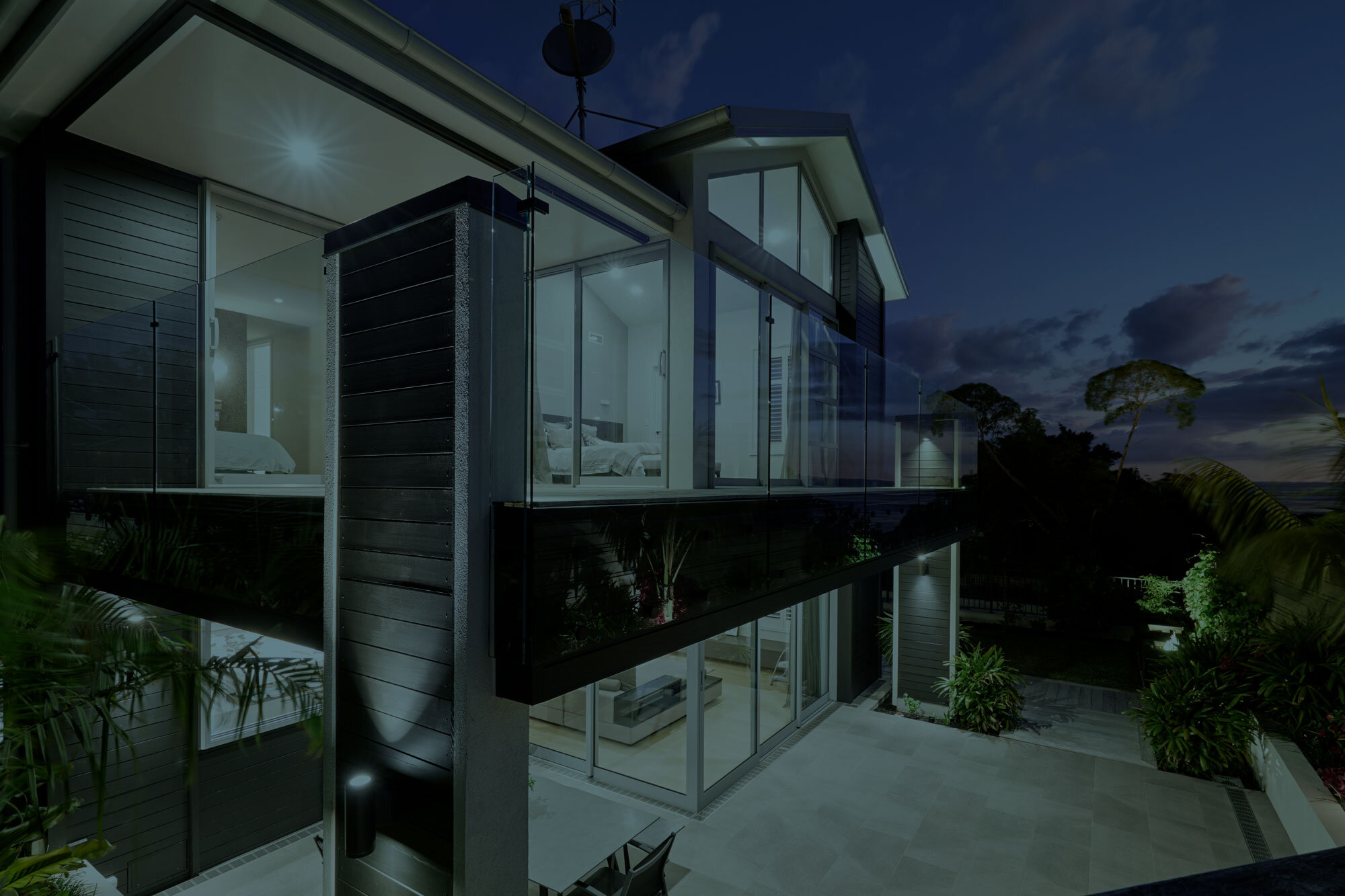 Francis Curtis: Blockhouse Bay Multi-Generational Residence