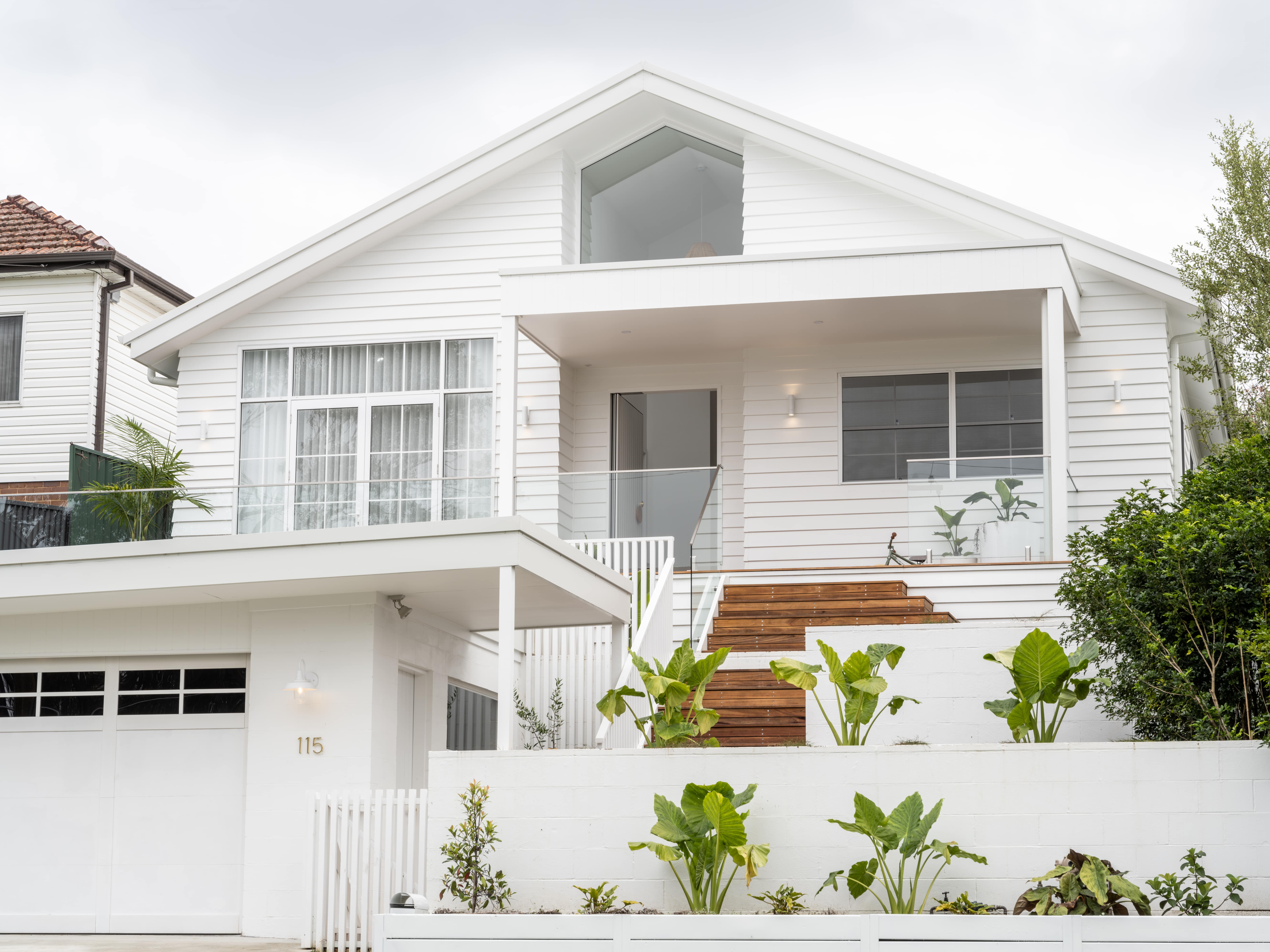Gymea Bay现代海岸风住宅改造加建
