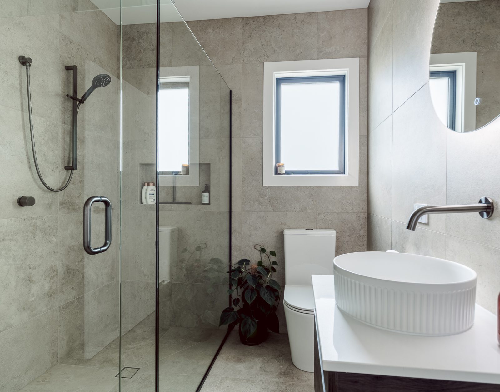 Kingsdale: Aokautere Modern Residence