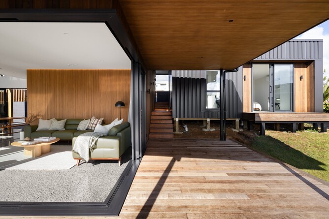 Kōtare Grove Residence, Rangitahi Peninsula