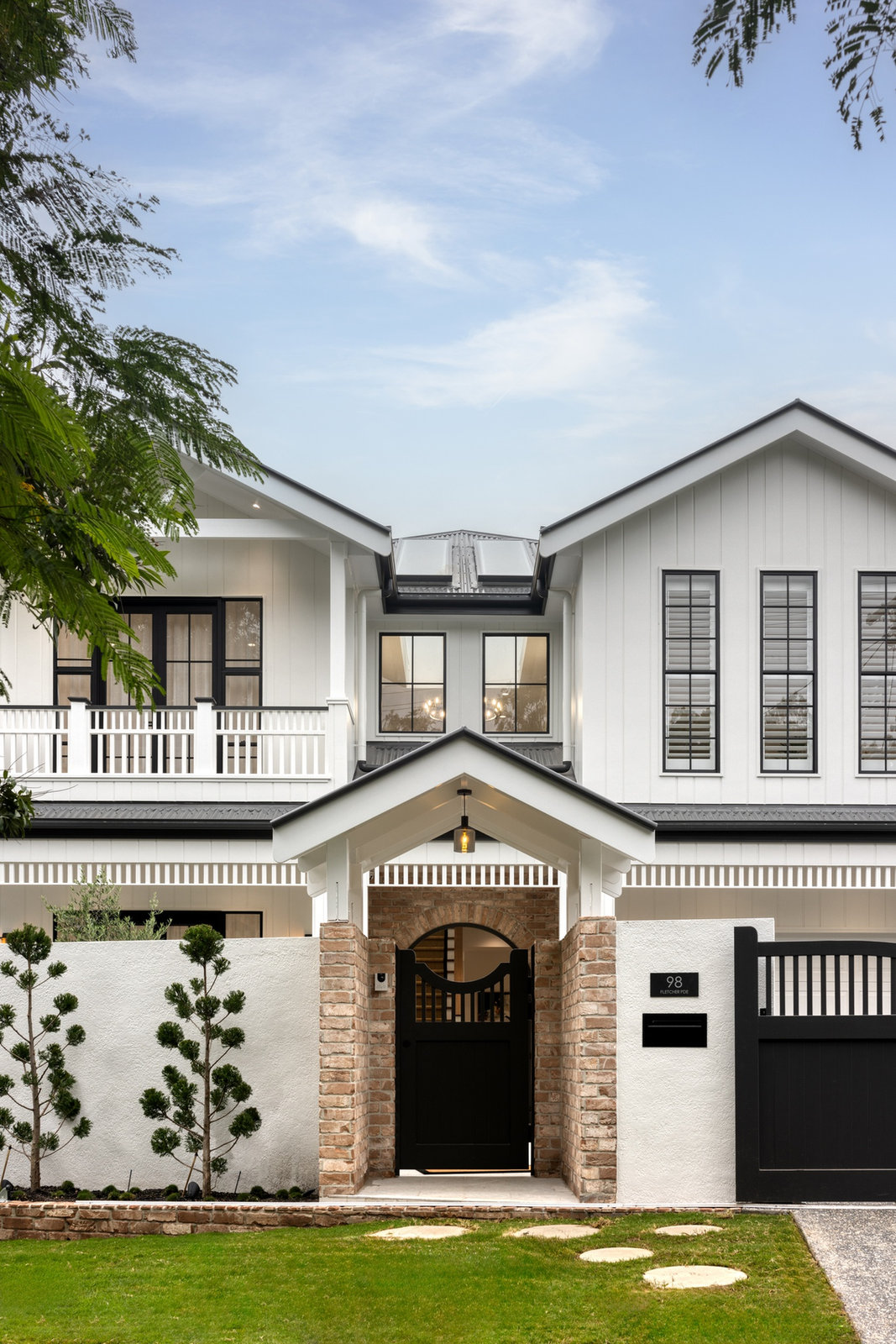 Richmond House: New Modern Colonial-Style Home in Bardon