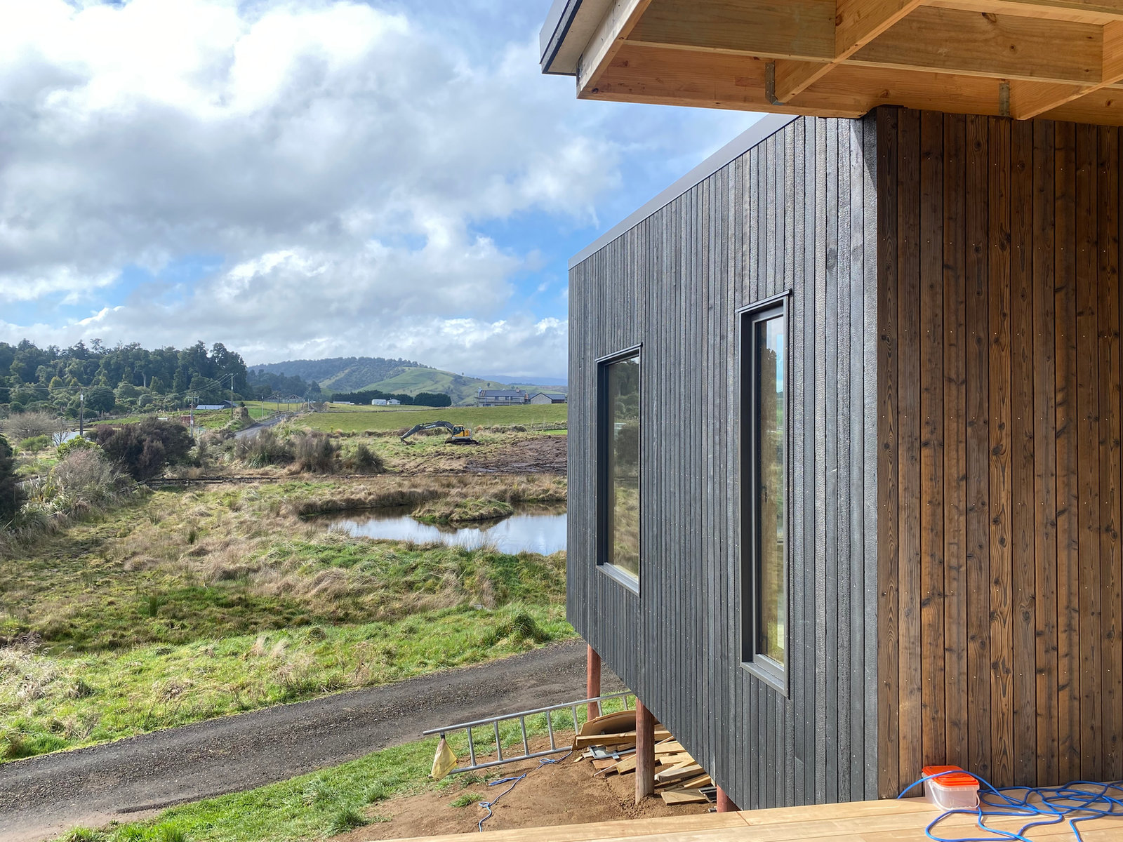 Ohakune Mountain Residence: Charred Wood Cladding