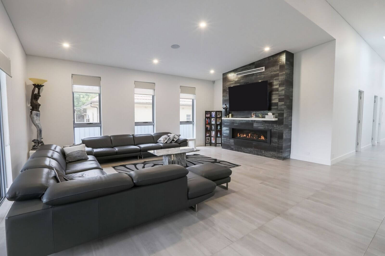 Xây dựng nhà mới hiện đại tại Seven Hills, Sydney