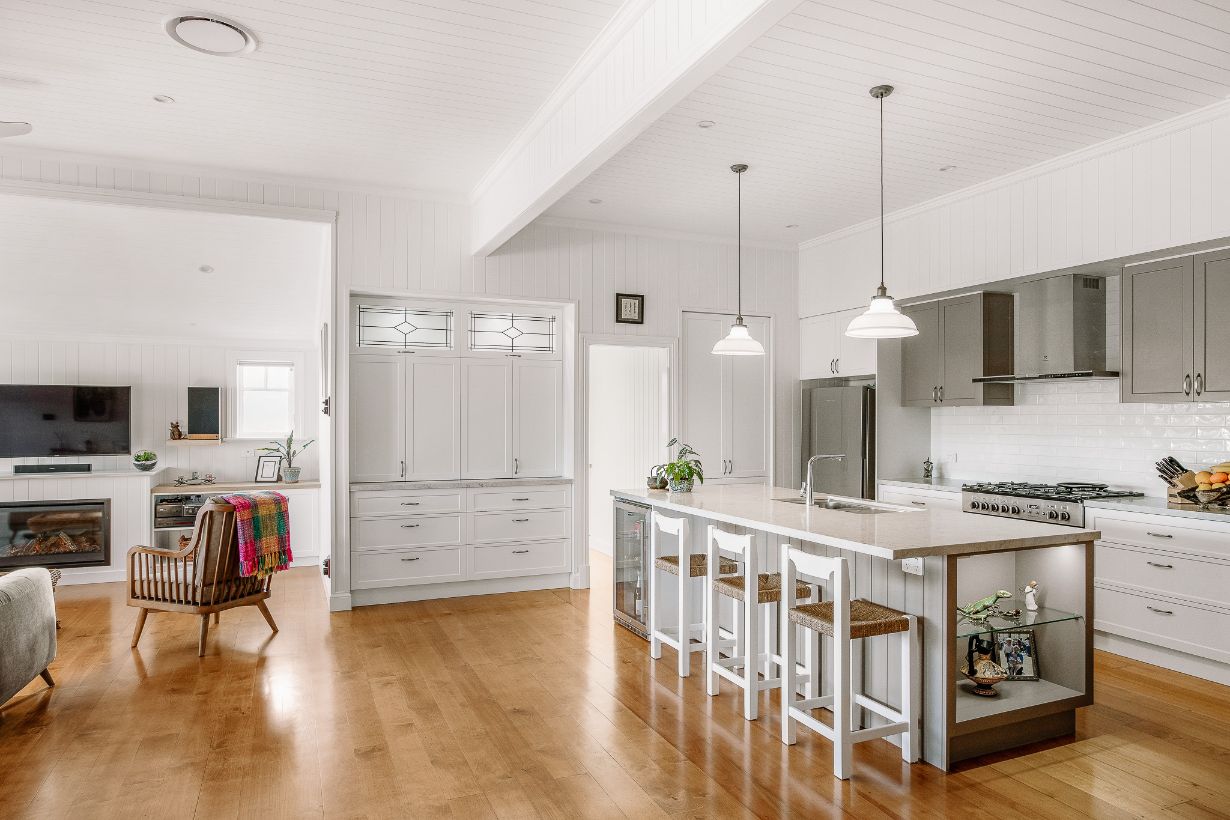 تجديد وتوسيع مبنى Queenslander التاريخي في Norman Park
