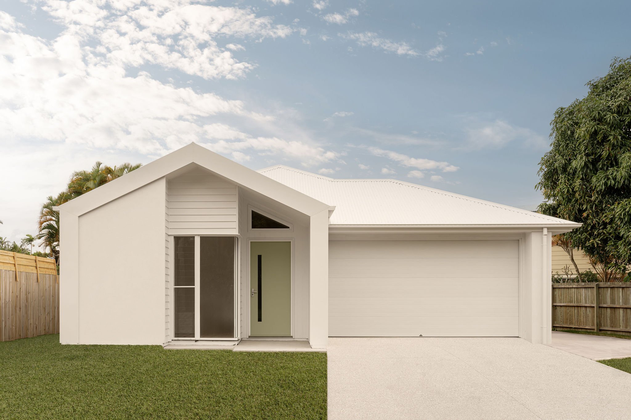 Maroochydore old brick house demolished and rebuilt as modern coastal residence