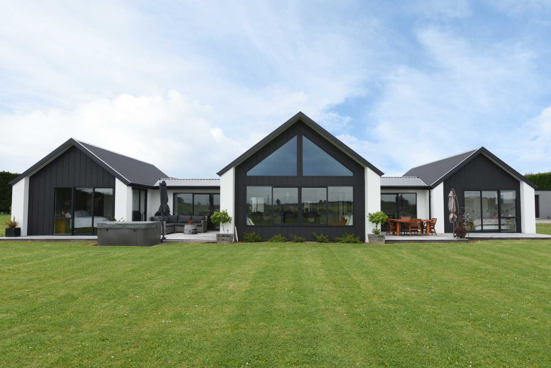 Myross Bush Four Bedroom New Home
