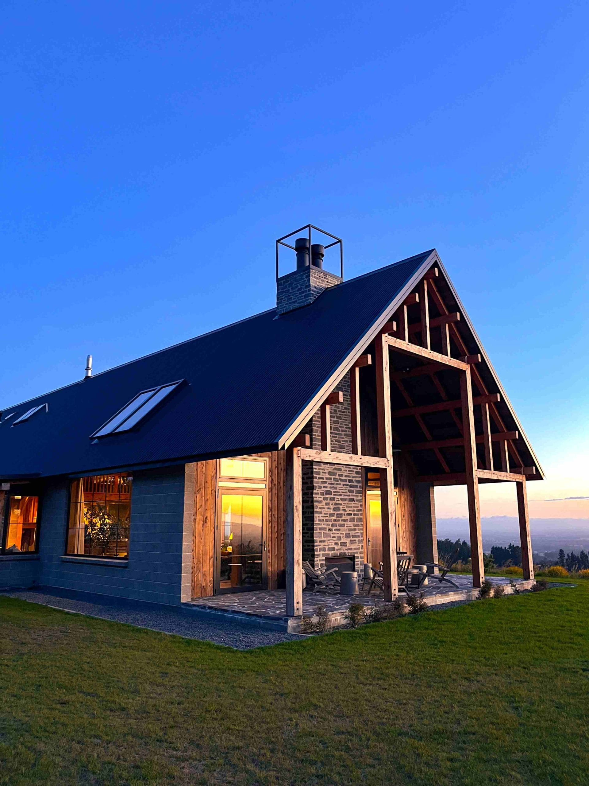 Loburn 山顶木构住宅