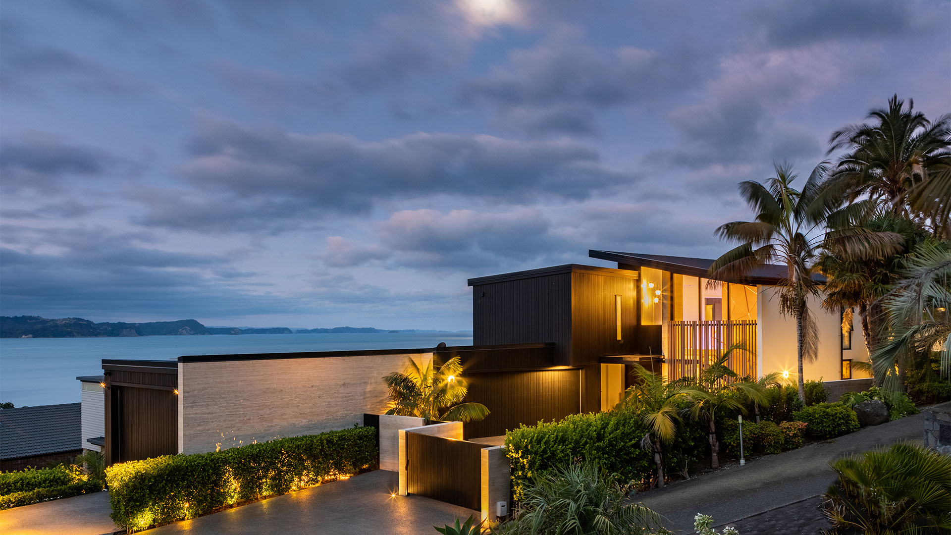 Red Beach luxury residential new build project: 31 Chelverton Terrace