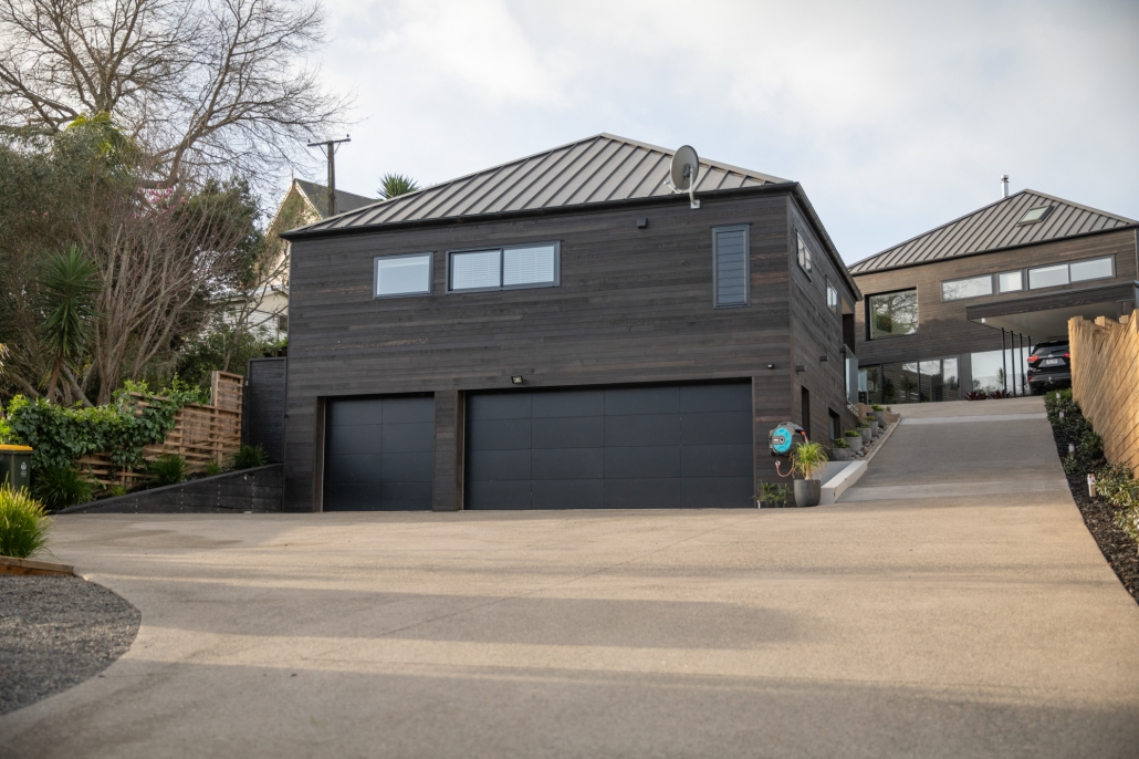 Maraetai Cedar Guest Room Built Above Three-Car Garage
