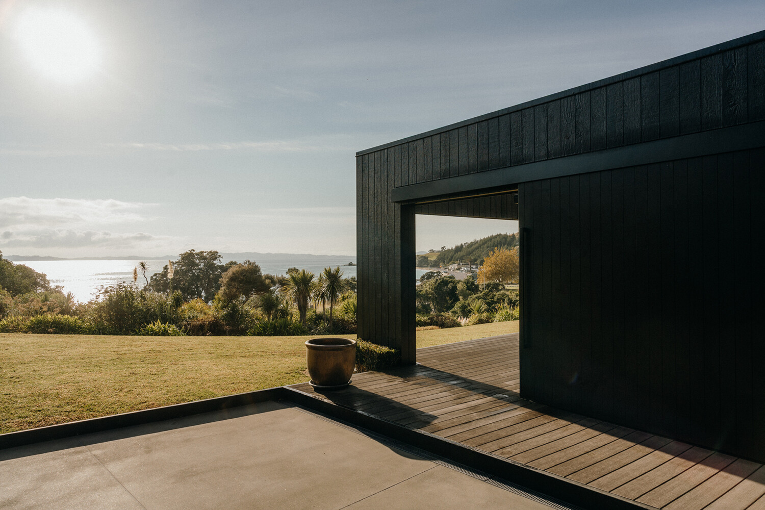 Maraetai Drive Pergola, Deck and Surrounds Renovation