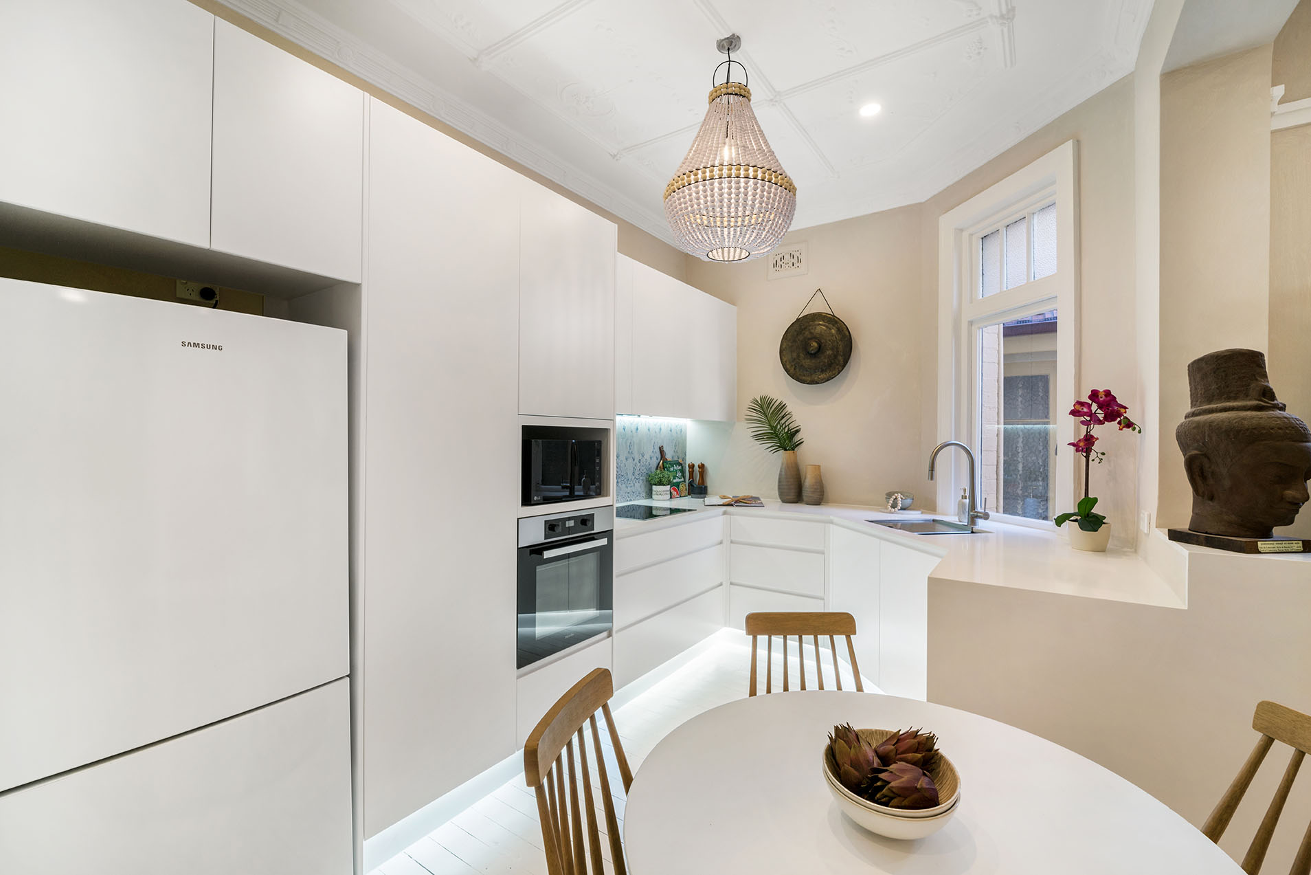 Coogee Balinese-style Apartment Renovation