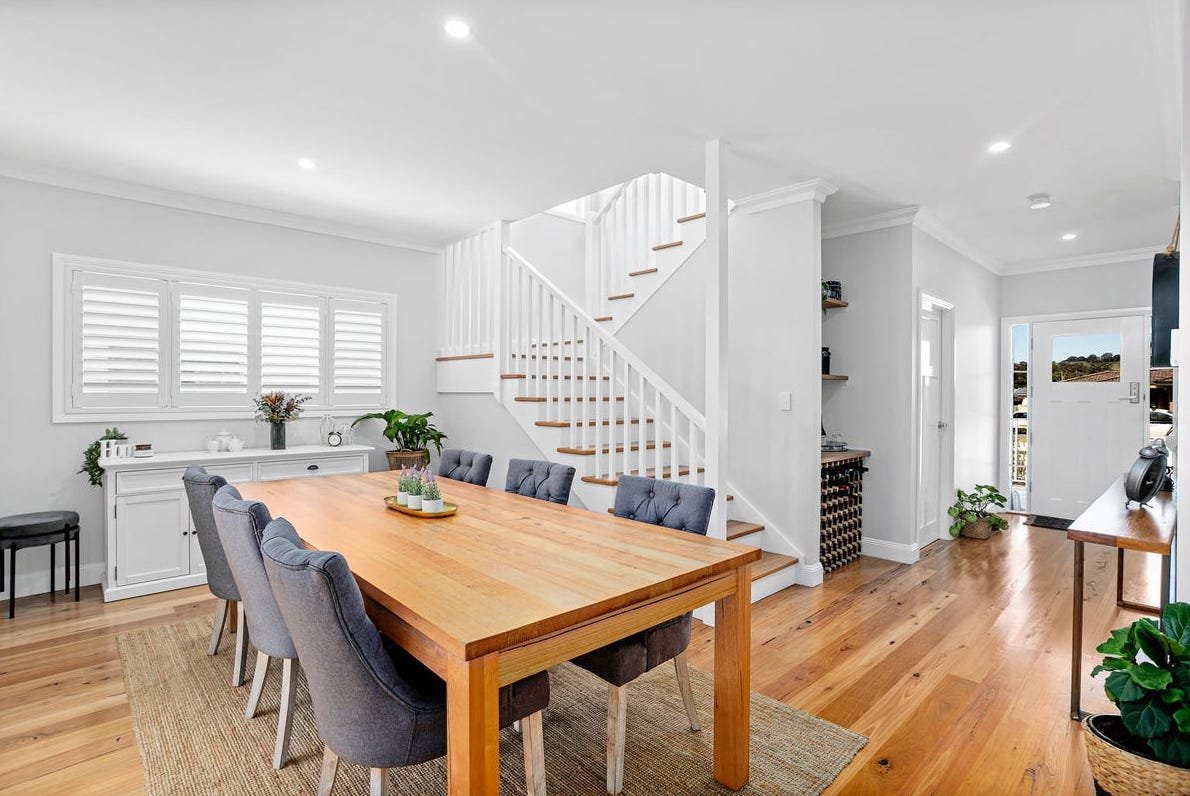 Oak Flats Parkes Street Hamptons-Style Duplex