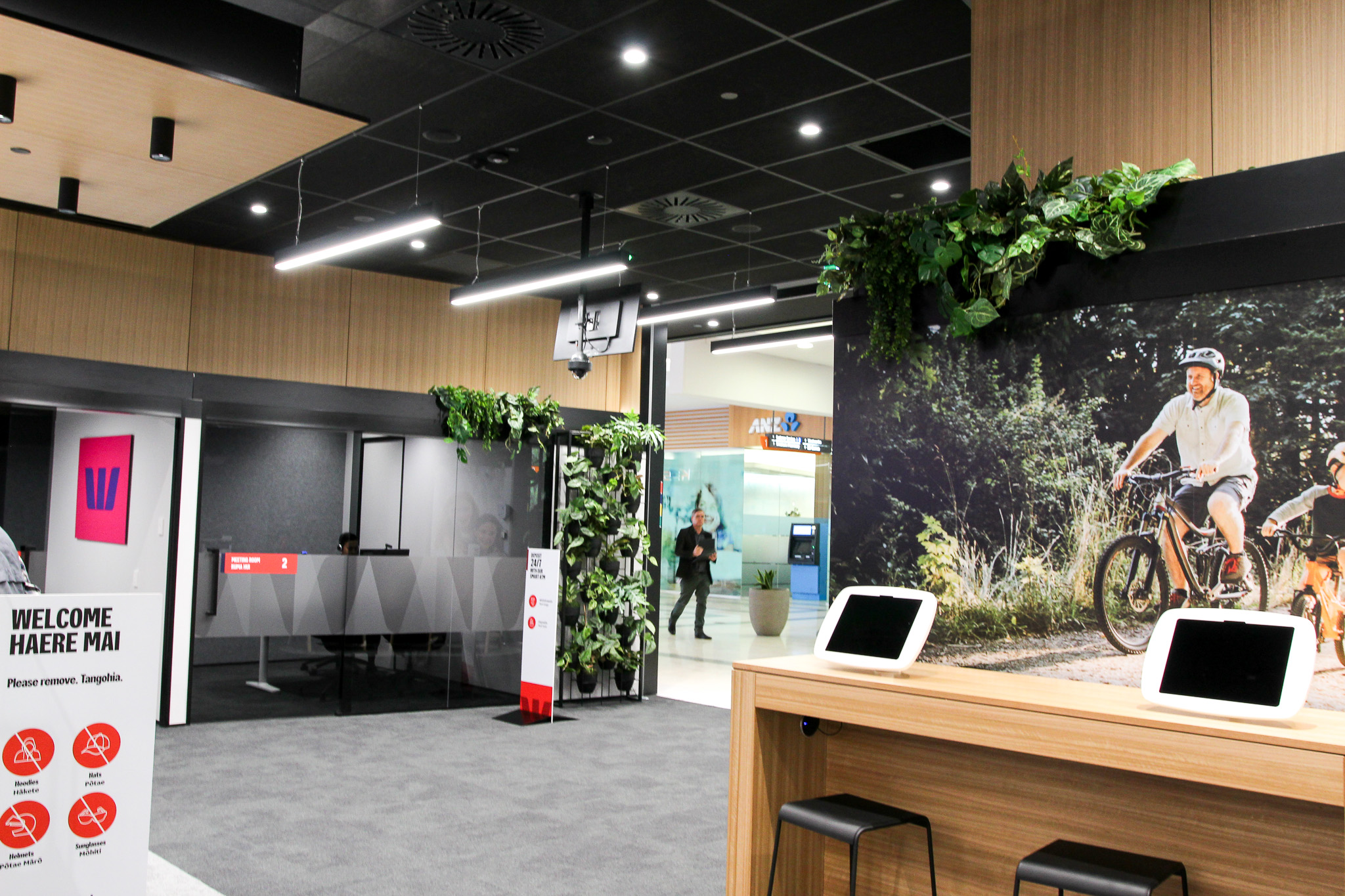 Westpac Henderson Partition Works