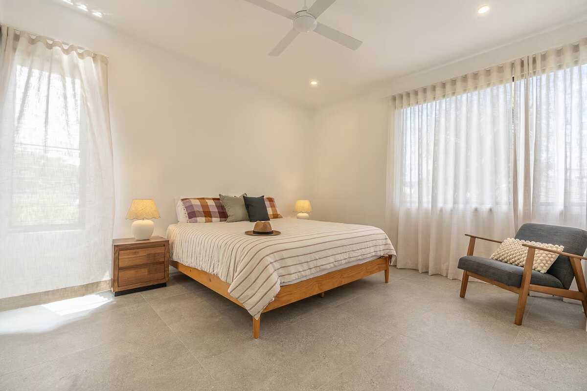 Boomerang Beach Holiday Home