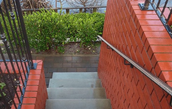 Hamilton Terrace and Fenced Courtyard Renovation