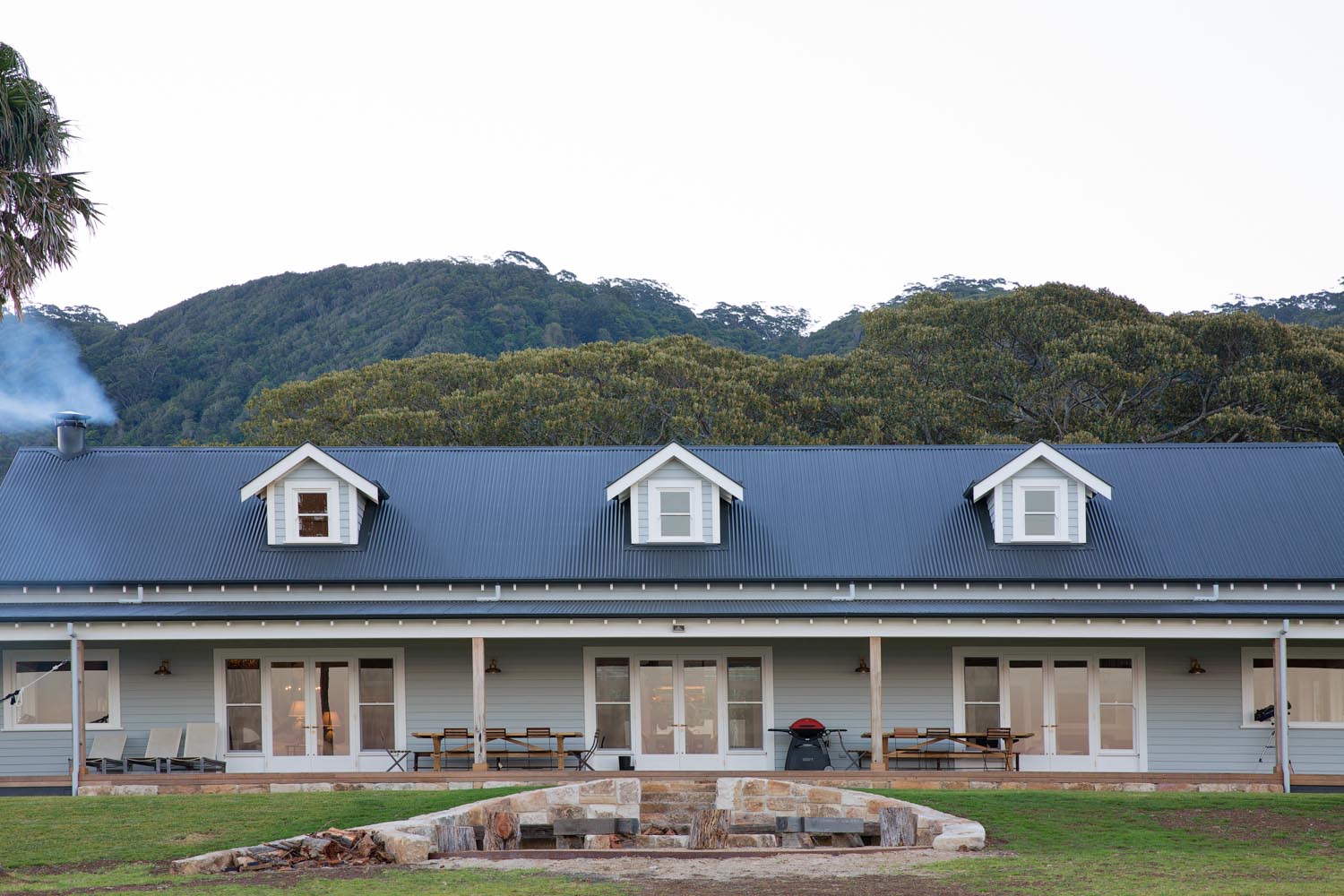 Rose Valley 传统南海岸风格住宅 Rosebud House