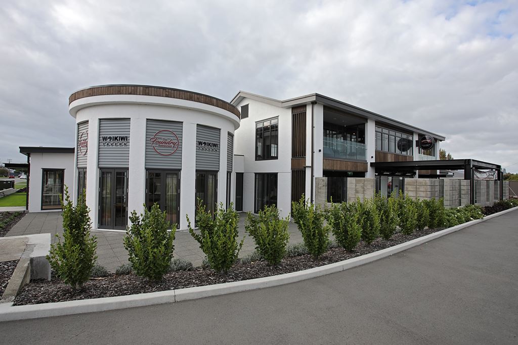 Waikiwi Tavern and Foundry Restaurant