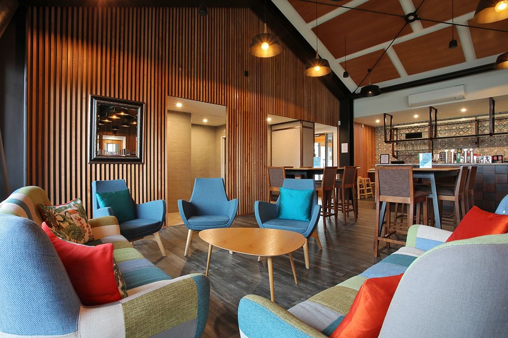 Waikiwi Tavern and Foundry Restaurant