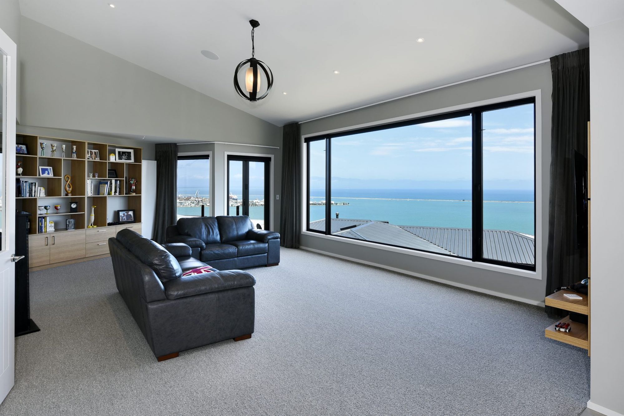 Nelson Davies Drive Residential Complete Renovation