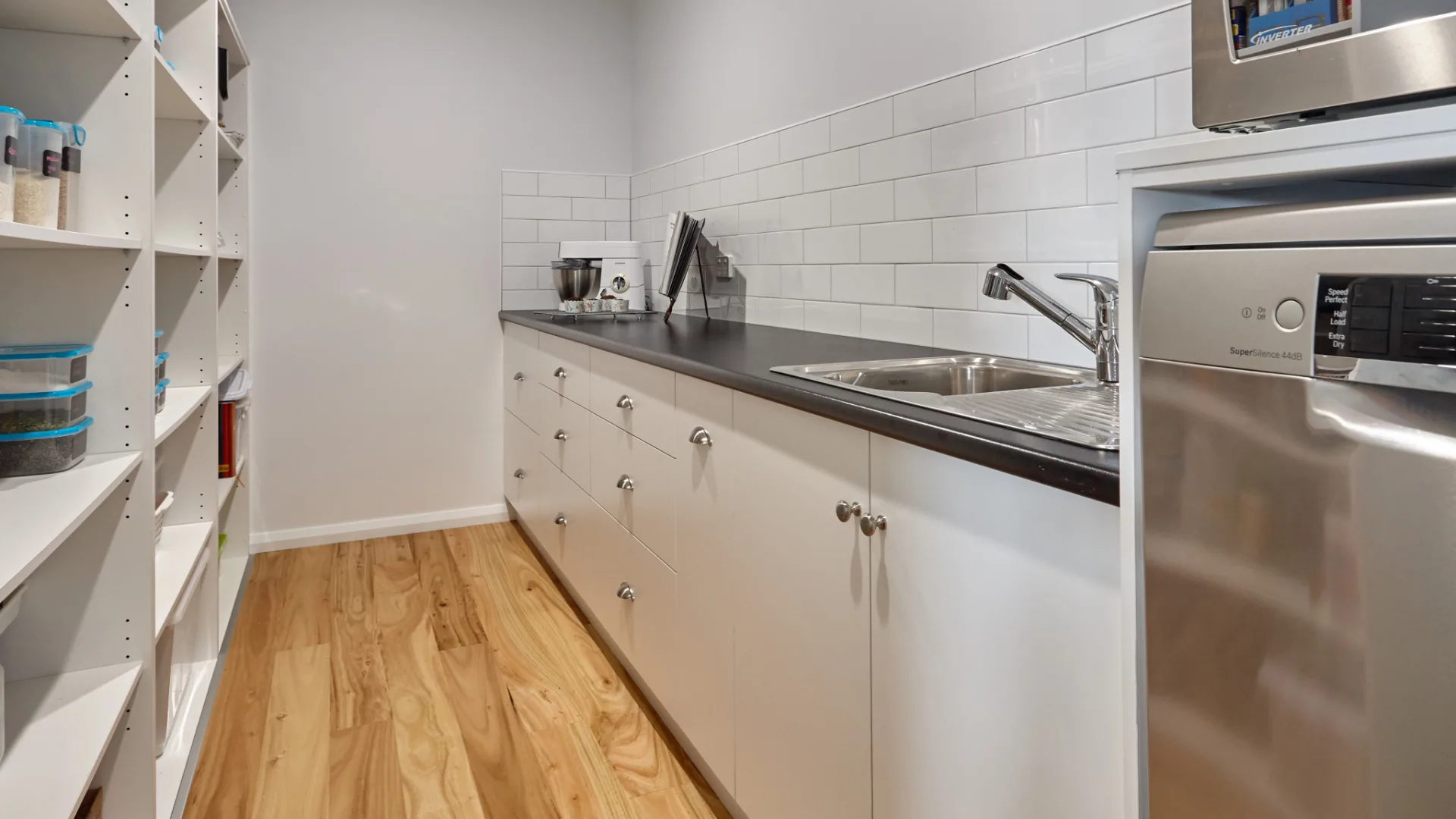 Beaumaris East Coast Custom Blackman Design Residence