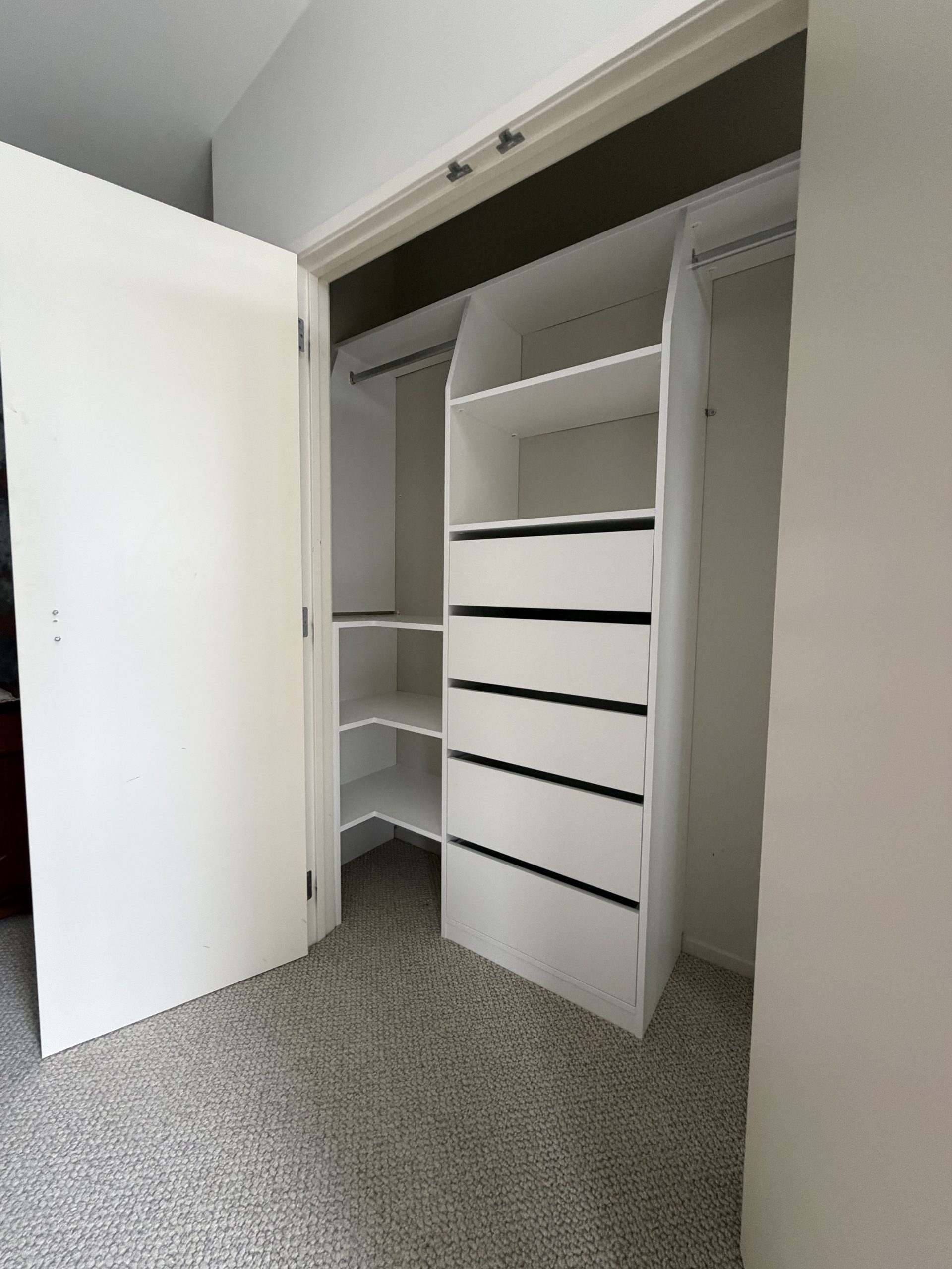 Greenhithe Custom Built-in Wardrobe Project