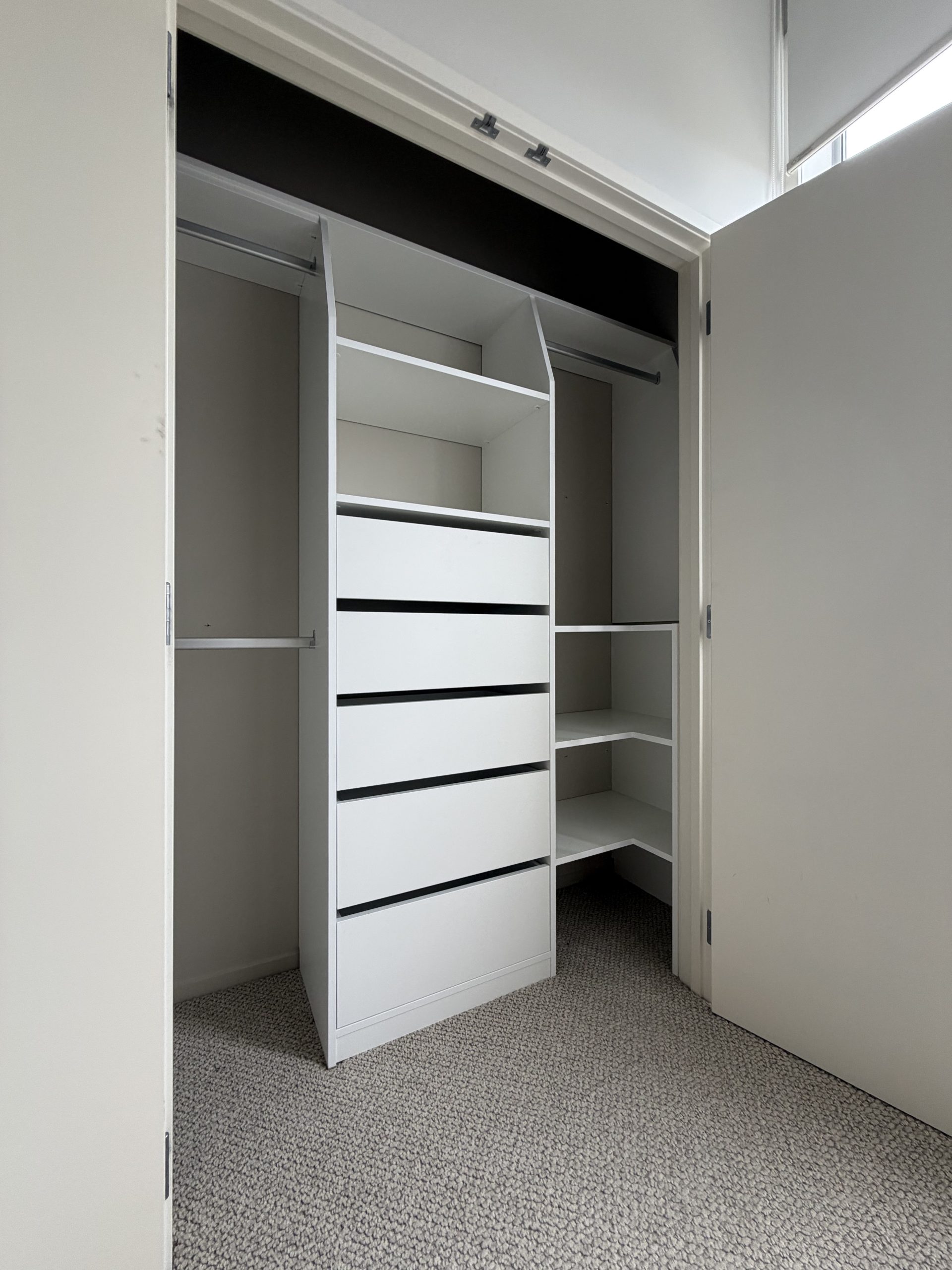 Greenhithe Custom Built-in Wardrobe Project