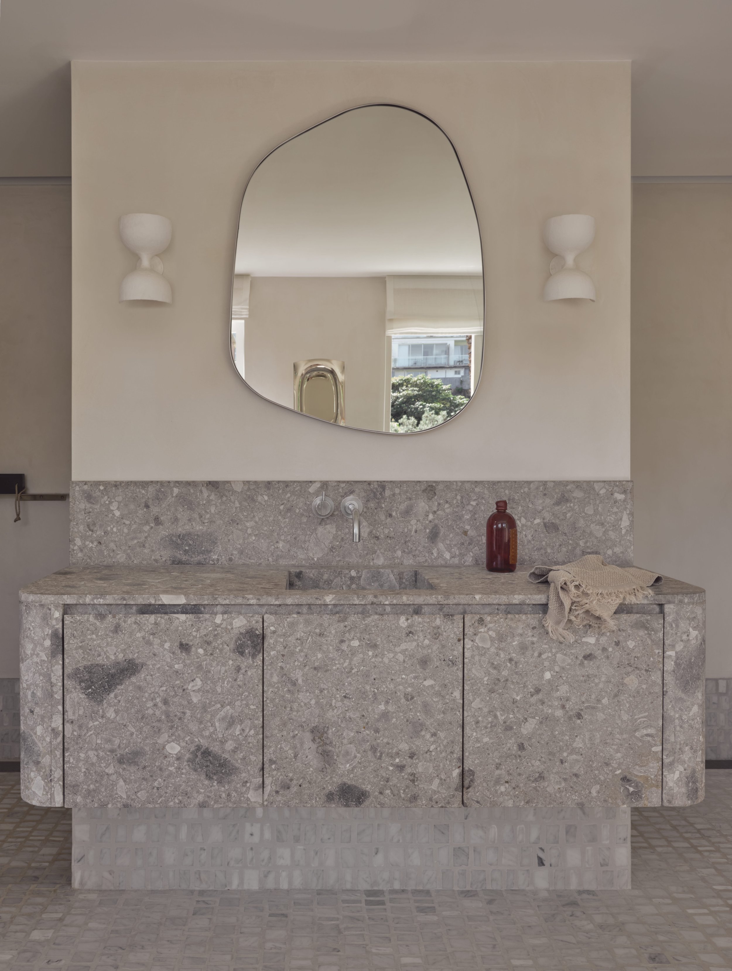 Wolaroi Crescent, Tamarama Beach House Renovation