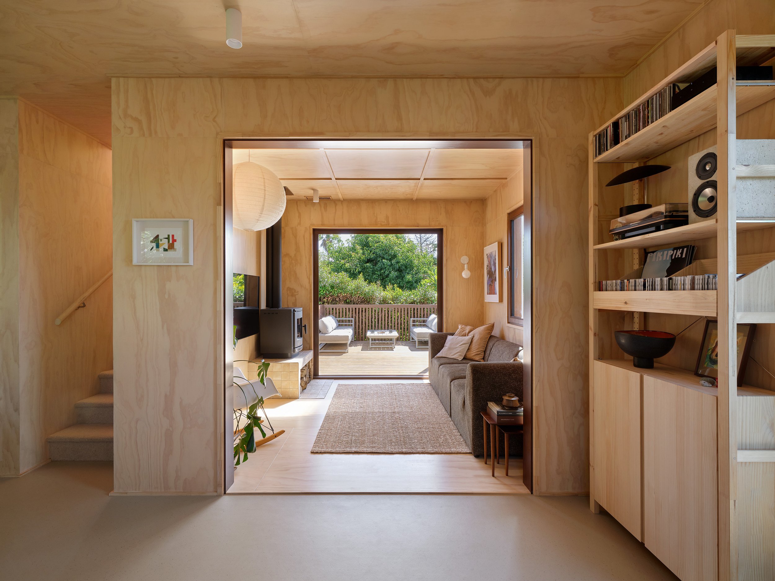 Titirangi Dean Avenue Compact New Home