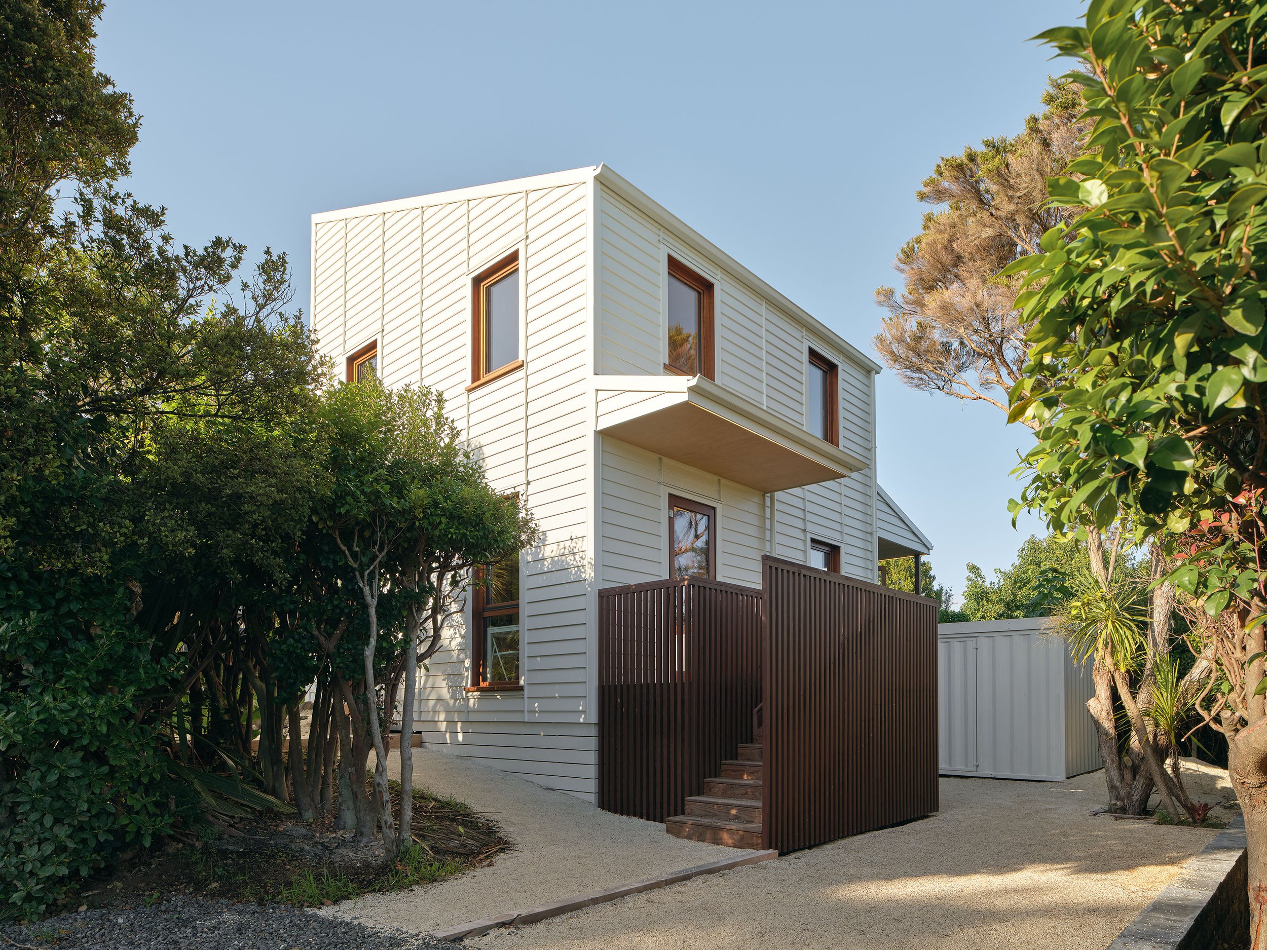 Titirangi Dean Avenue Compact New Home