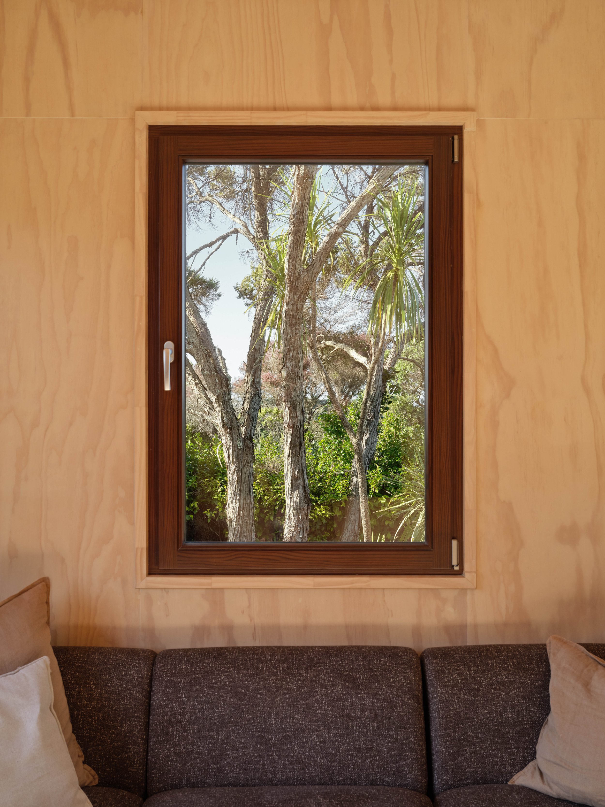 Titirangi Dean Avenue Compact New Home