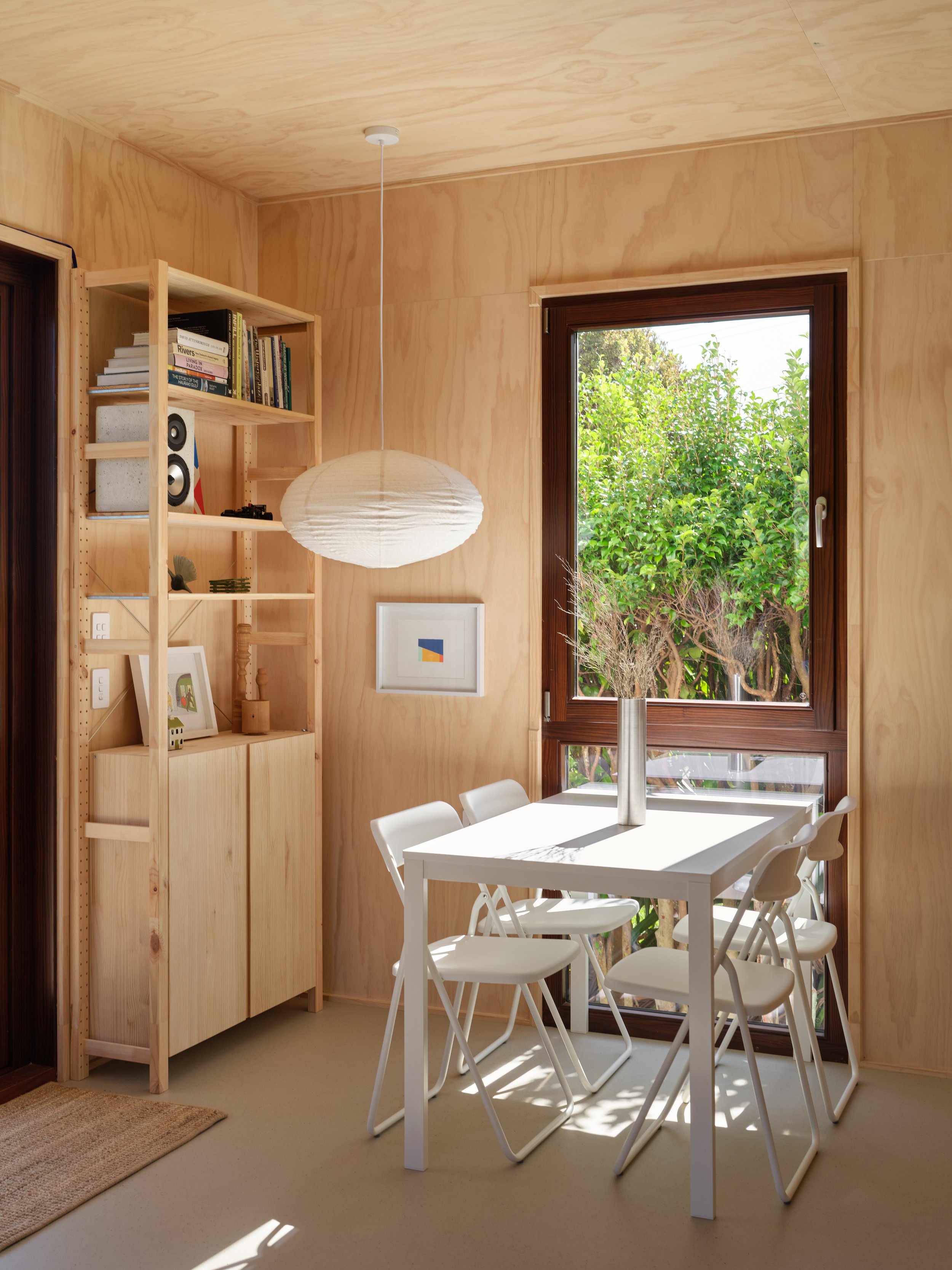 Titirangi Dean Avenue Compact New Home