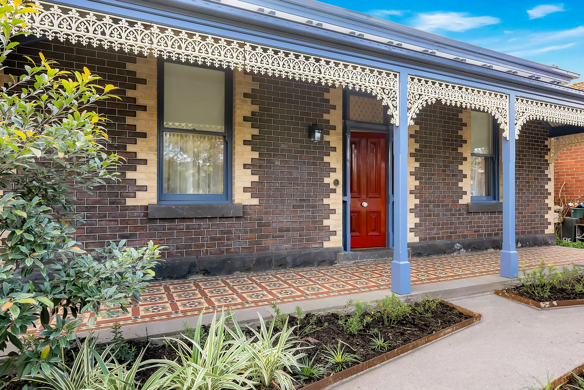 Extension and Renovation of a Victorian House in Brunswick