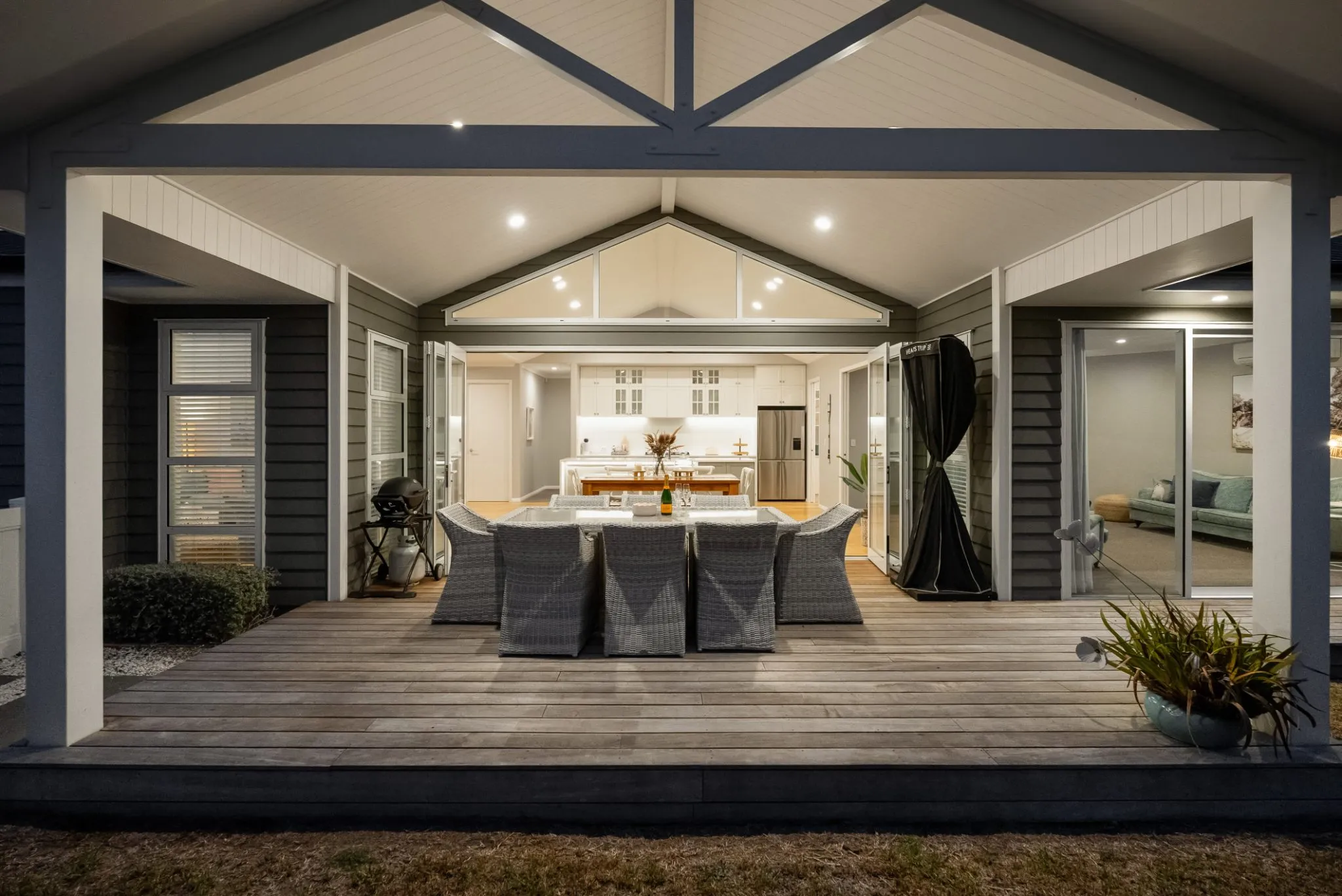 Marsden Cove Waterfront Detached Residence, Understated Excellence