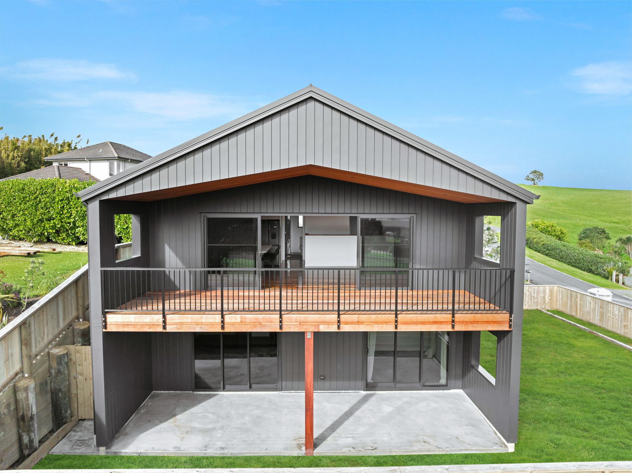 Modern barn style home in Waipu, ideal for a growing family