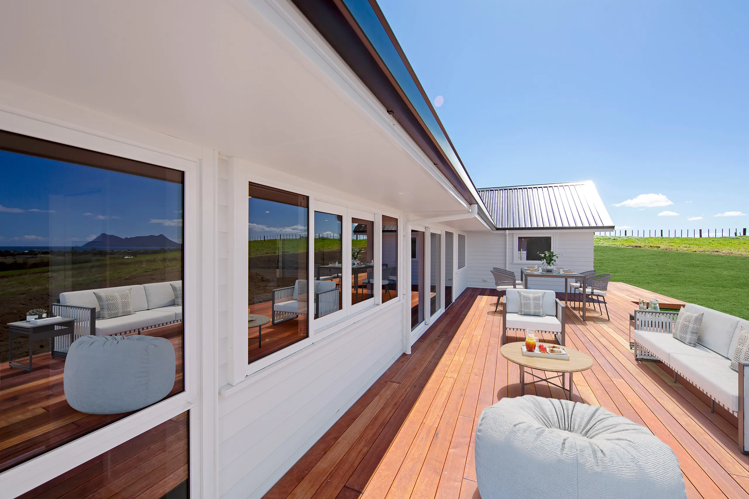 Ruakaka Rural Living, Relaxed and Free