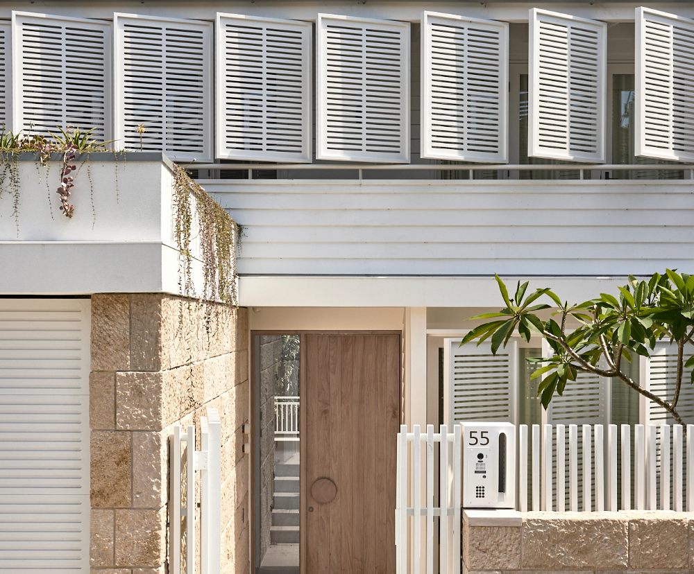 Bronte House 三层海边住宅项目