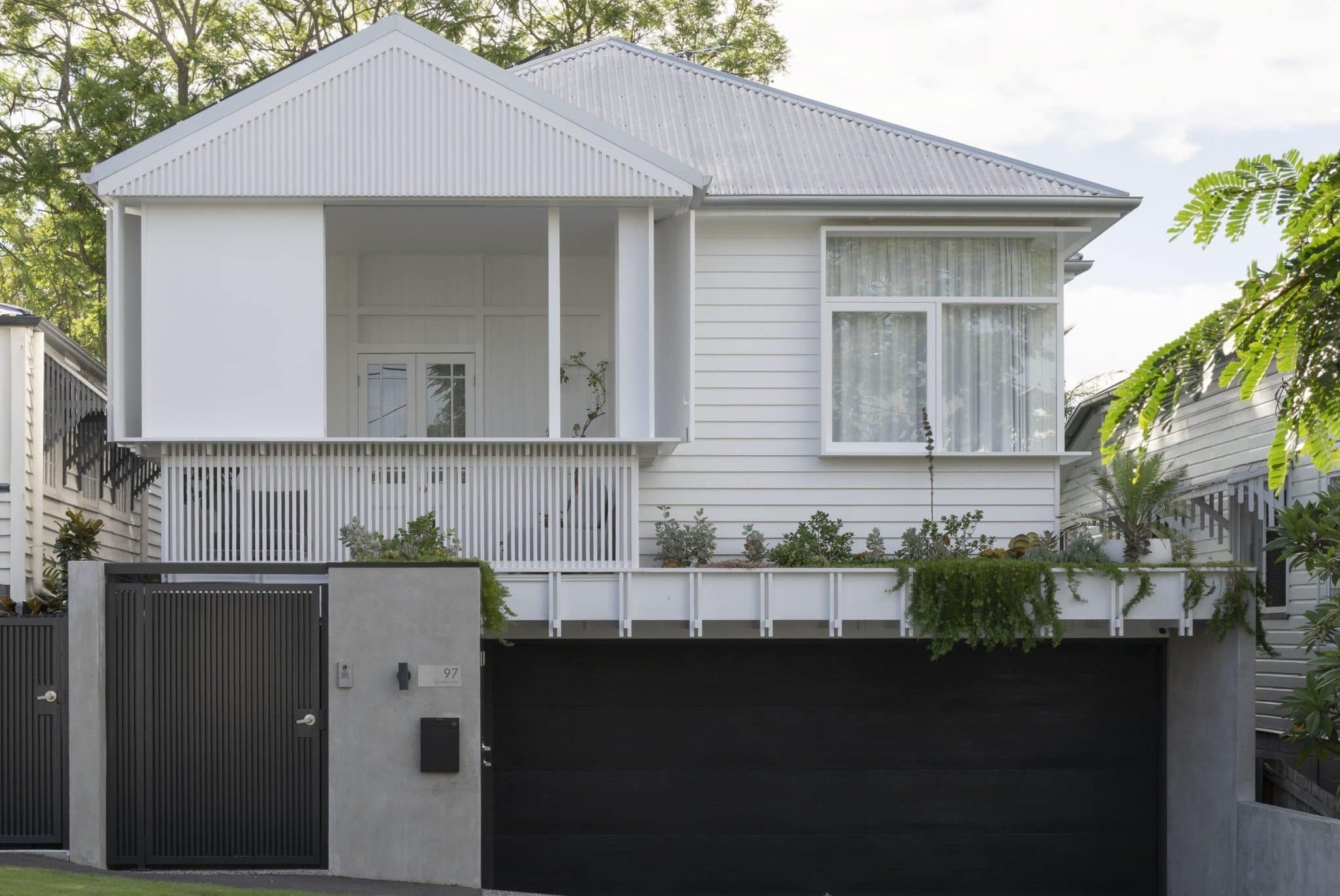 تجديد وتوسيع منزل Queenslander كلاسيكي في New Farm