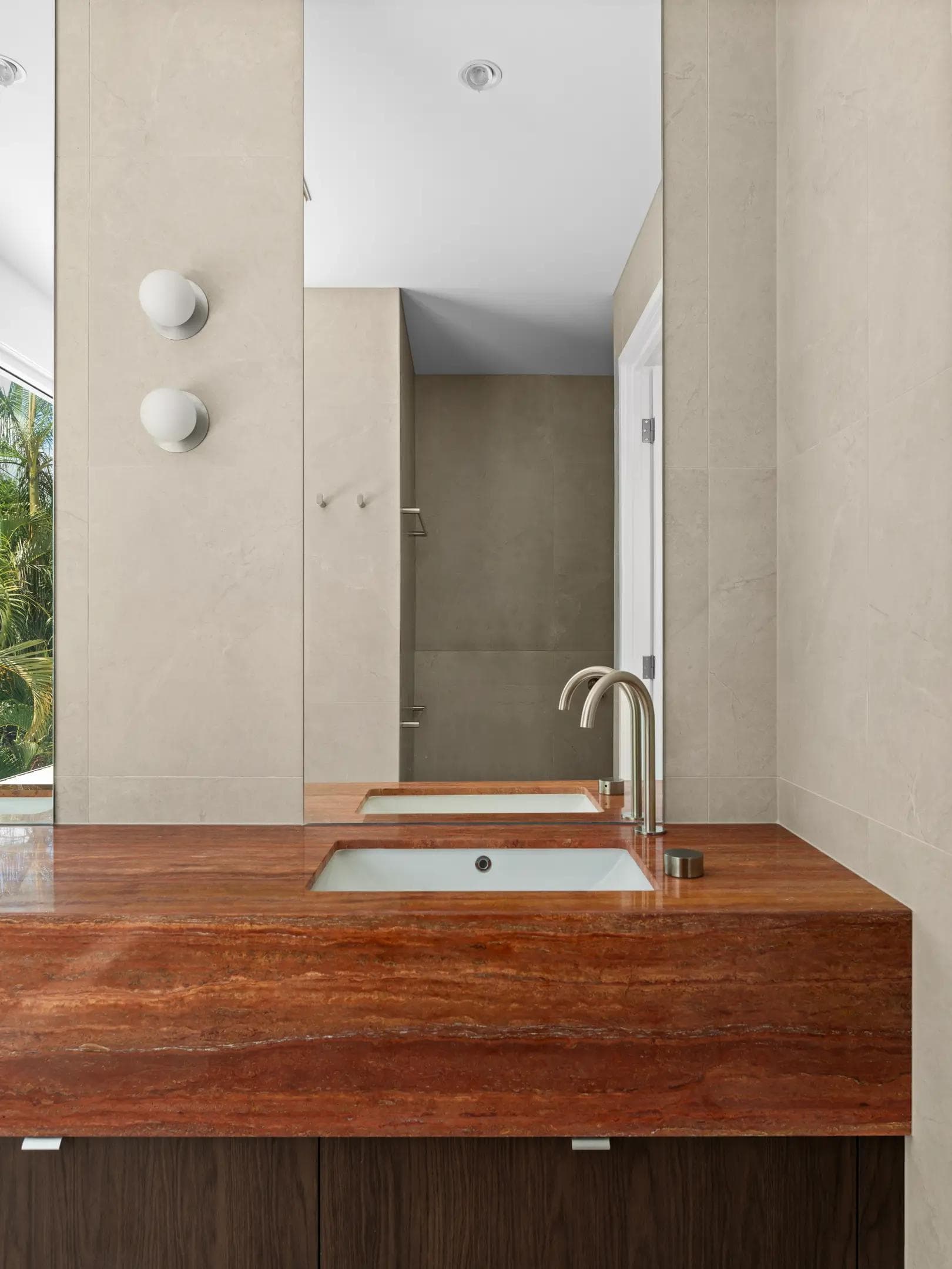 Kemble House：Clayfield 现代定制住宅