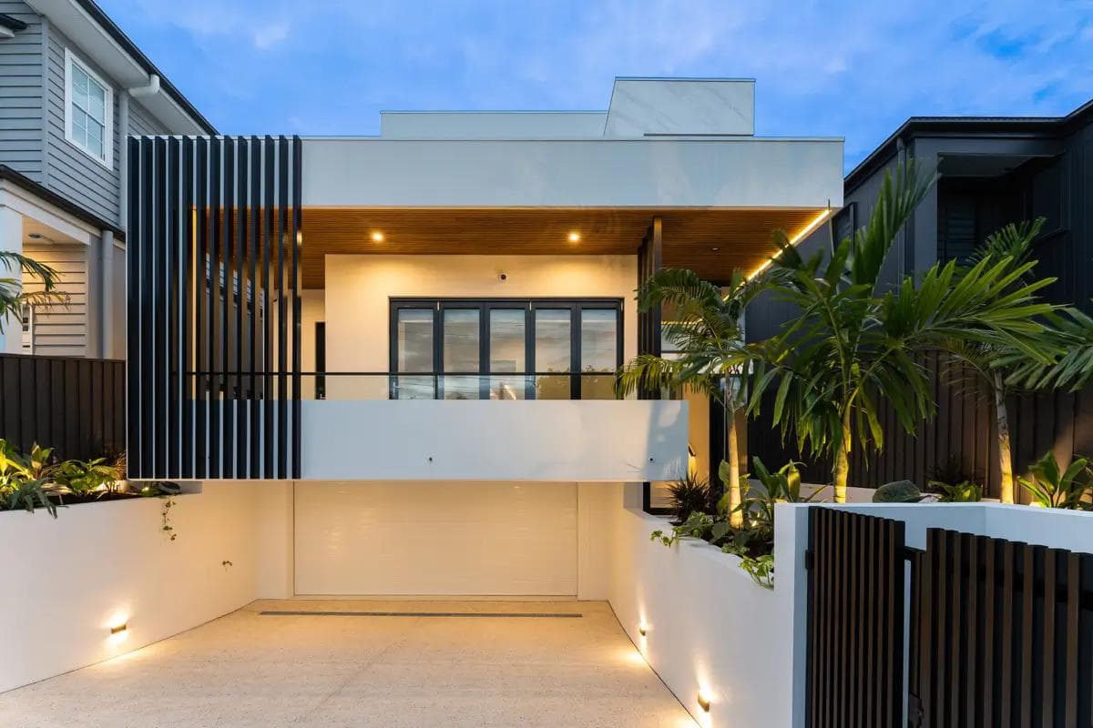 Waverley House：Coorparoo三层定制住宅