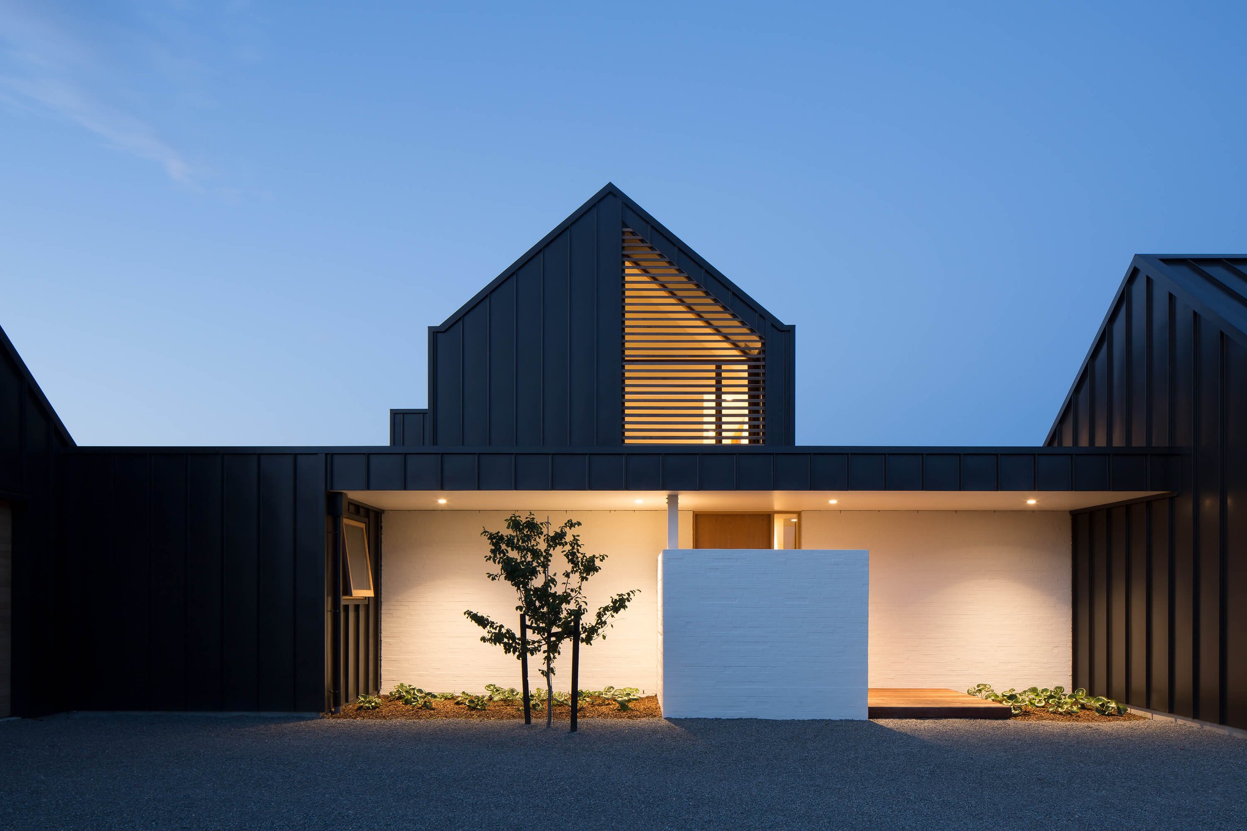 Ryan House: Springlands Modern Gable Residence