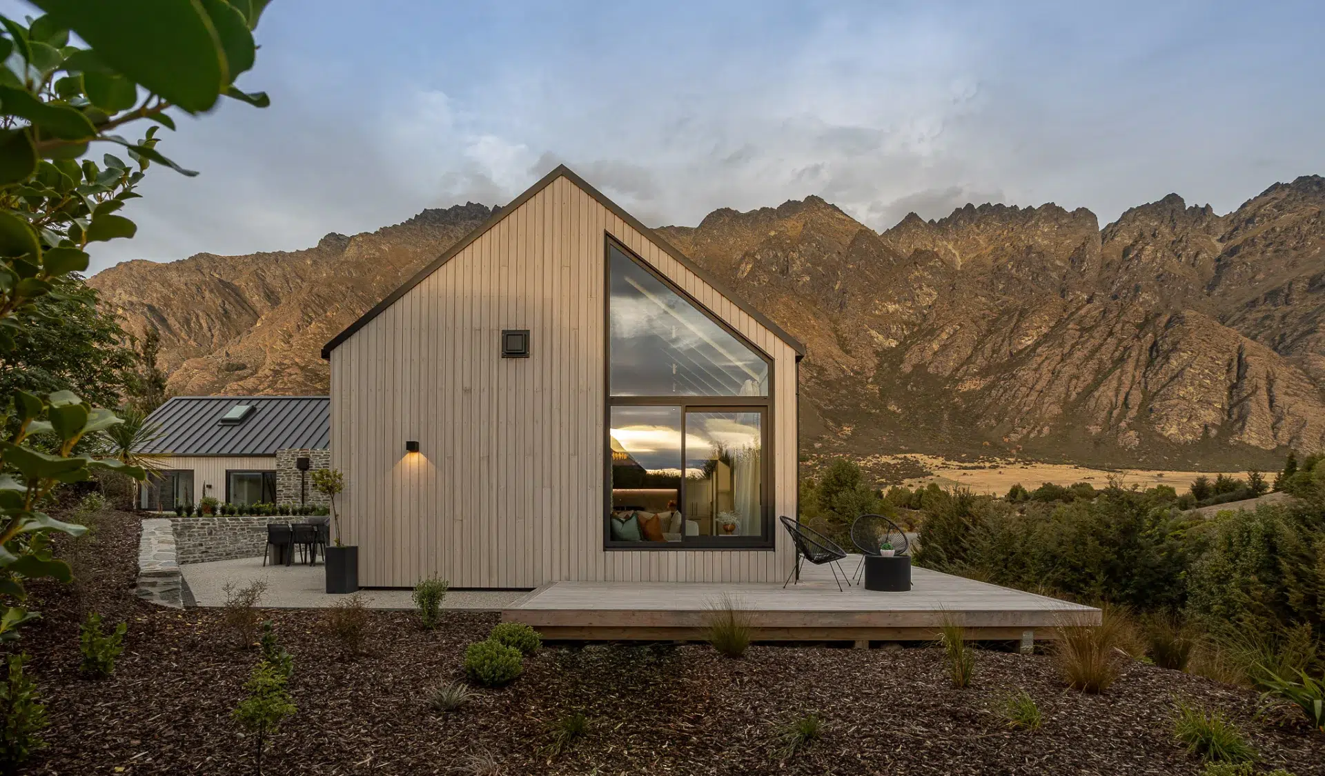 Jacks Point Ridge Residence, designed by Ben Hudson Architects