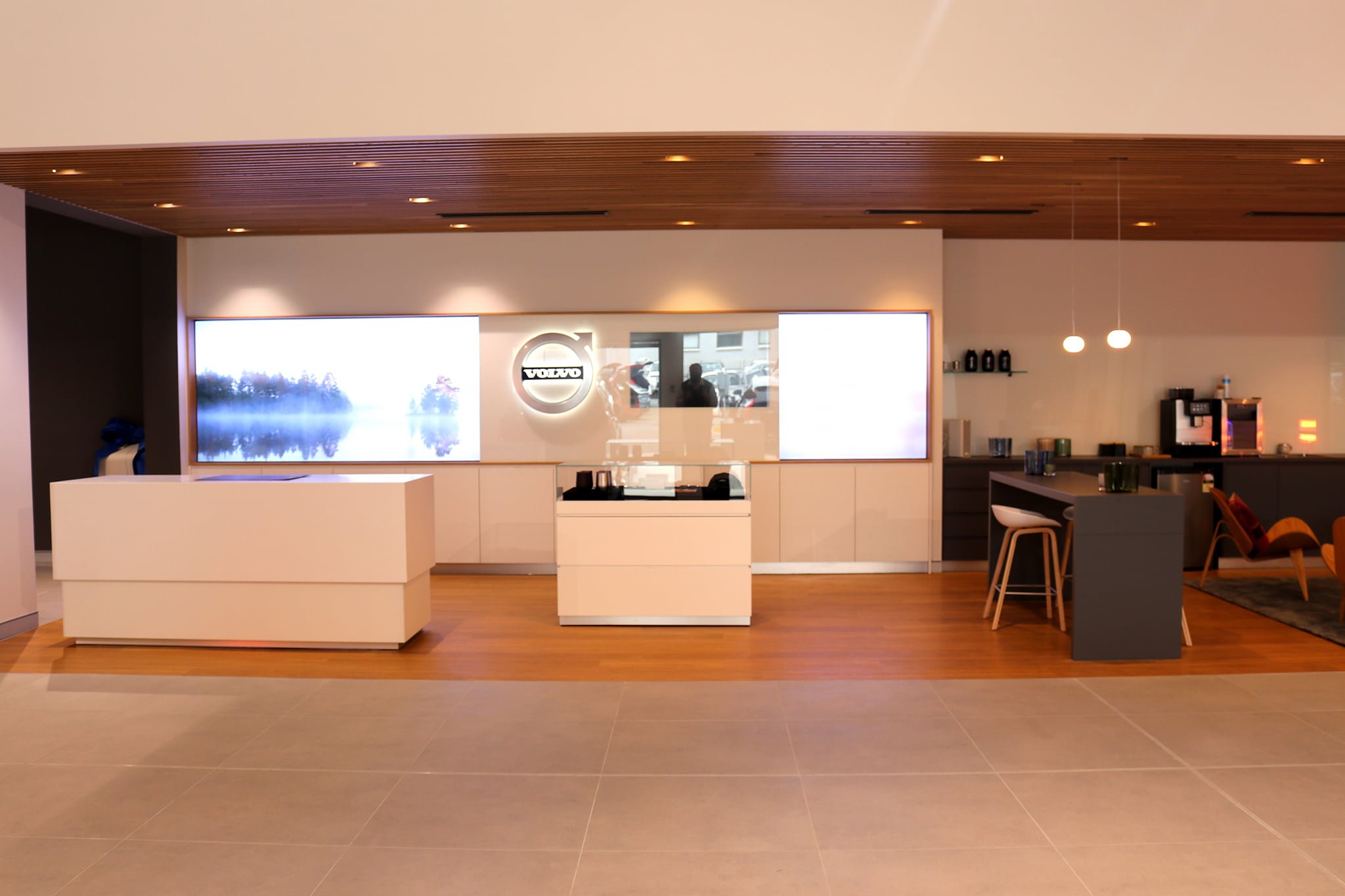 Phillip区Volvo Canberra汽车经销店项目